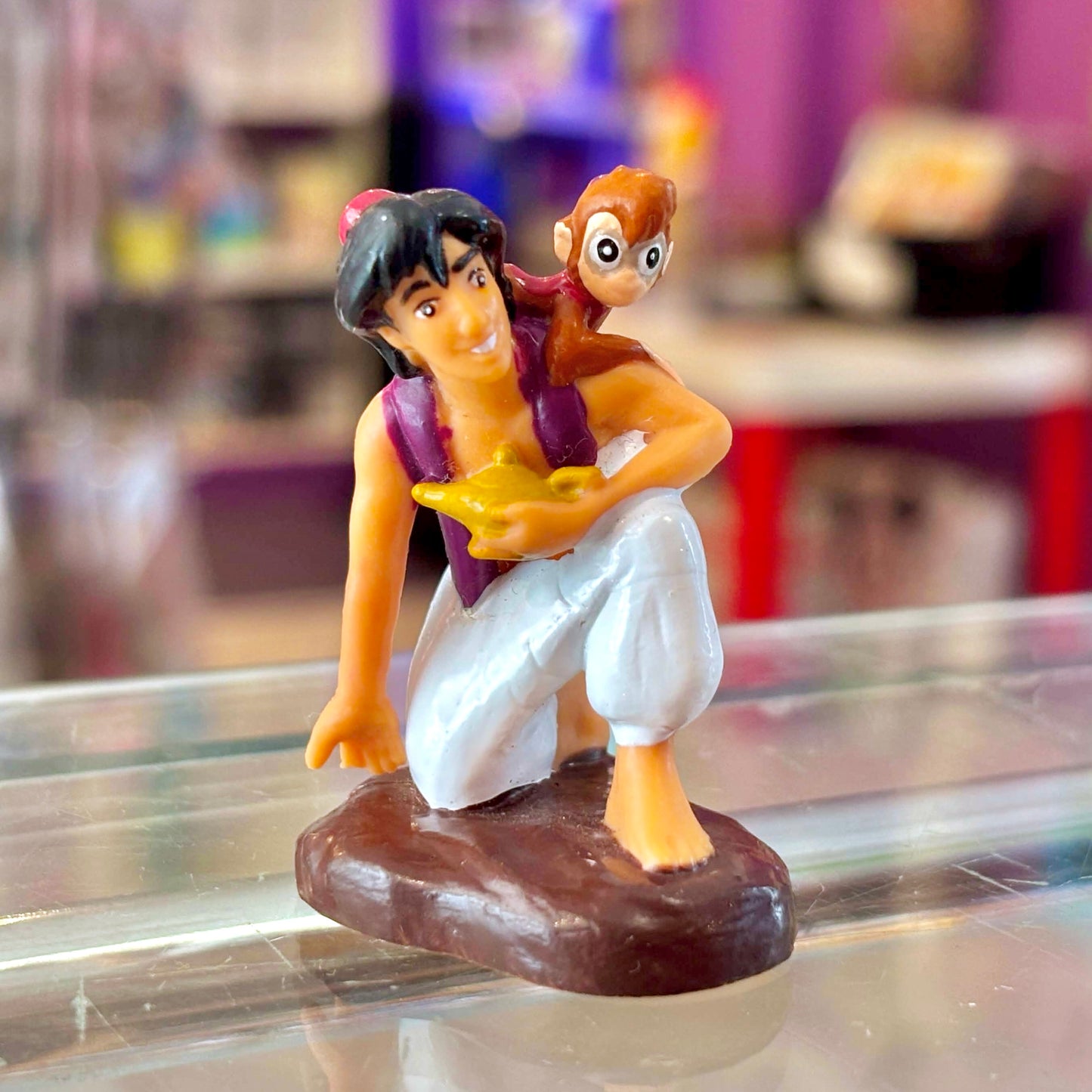 Disney's Aladdin & Abu Sitting PVC Figure (Applause, 1992)