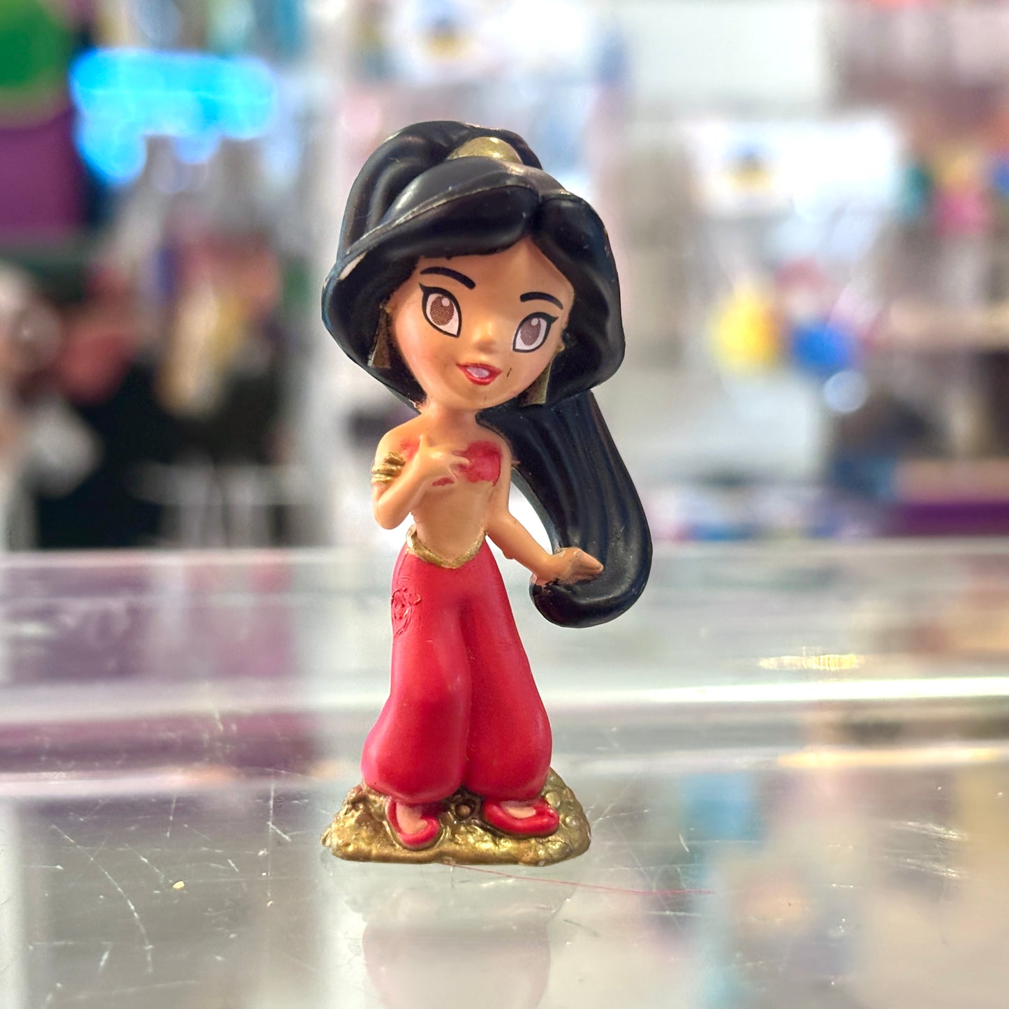 Disney Princess: Zizzlingers - Aladdin Jasmine in Red PVC Figure (2006)