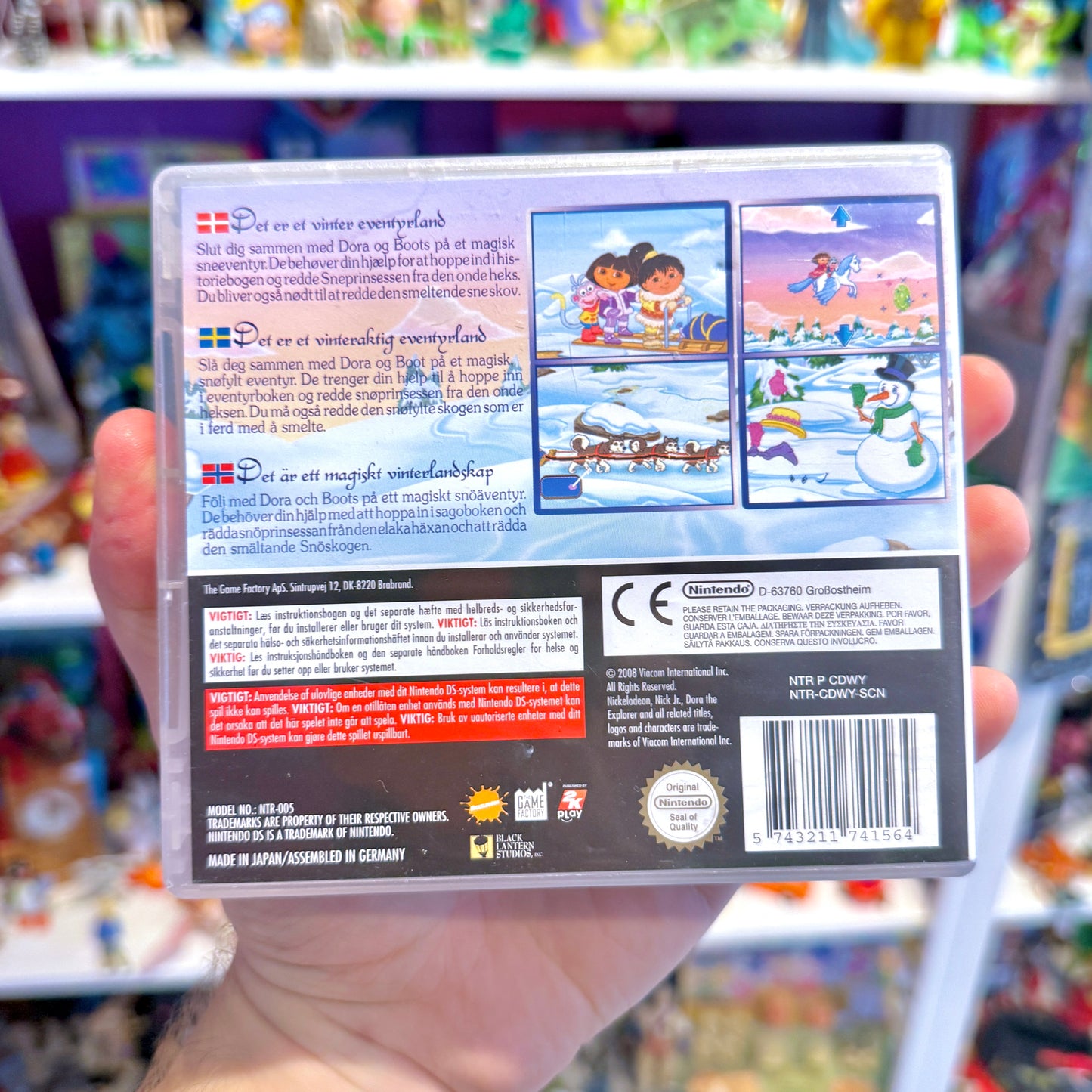 Dora The Explorer: Dora Saves The Snow Princess (Nintendo DS)