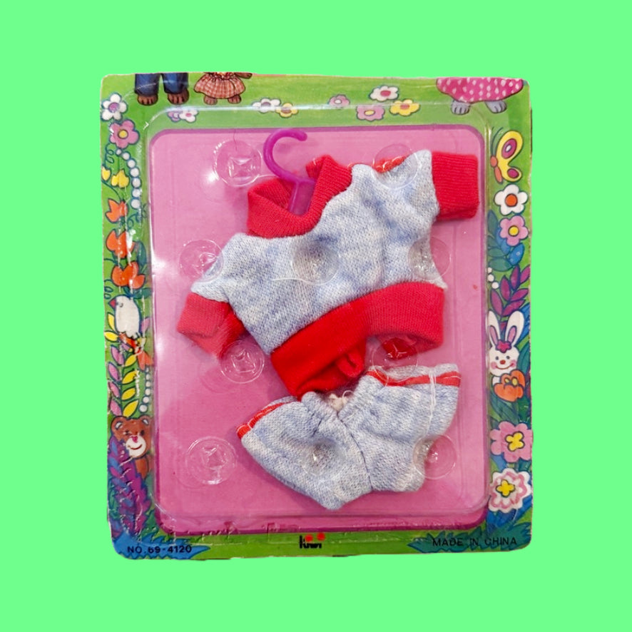 Sylvanian Family: Danish Bootleg Clothing (in packages, 90s)