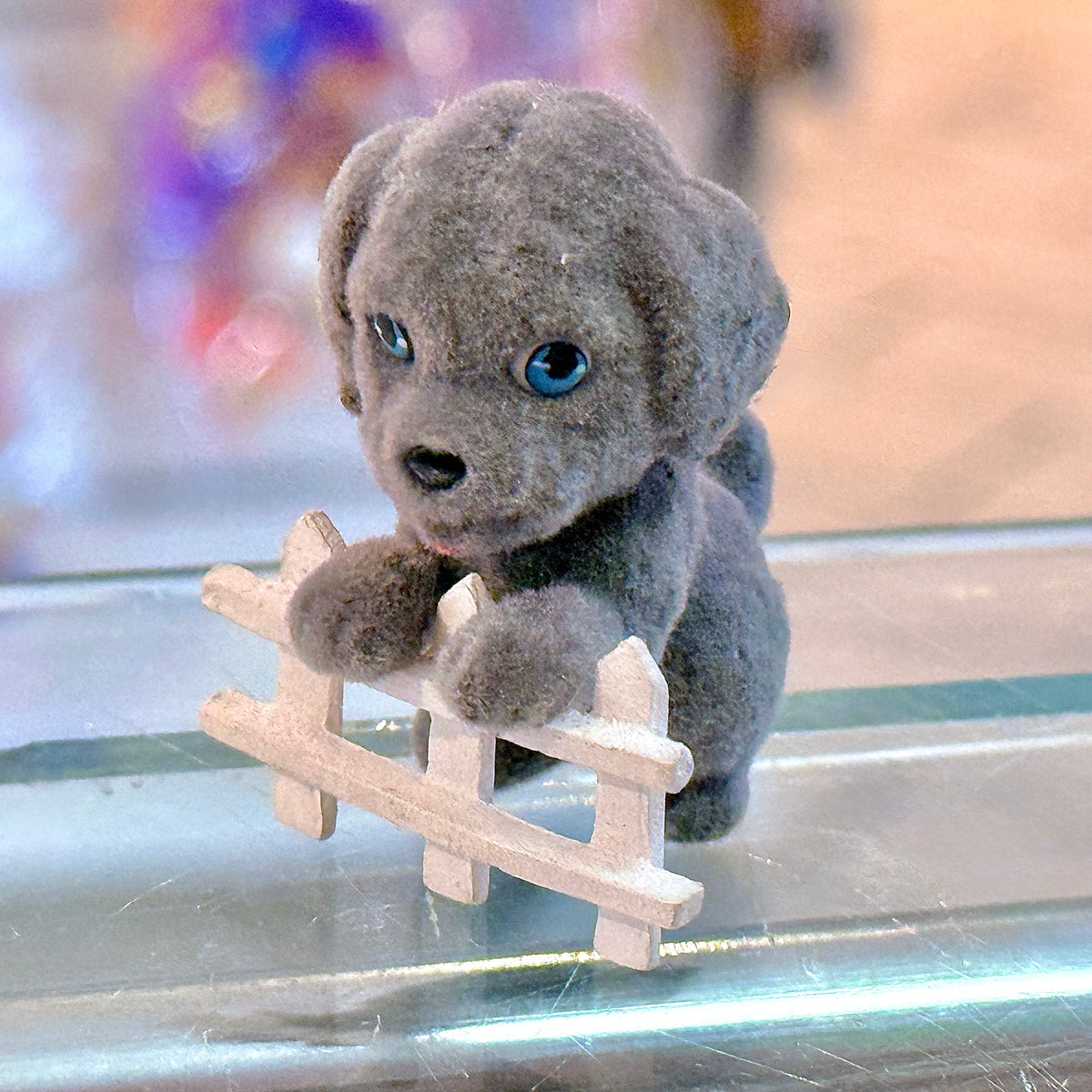 Puppy In My Pocket Gen 2 - Bouvier des Flandres Jumping Fence - Fluffy Flocked Dog Mini Figure (MEG, 2006)
