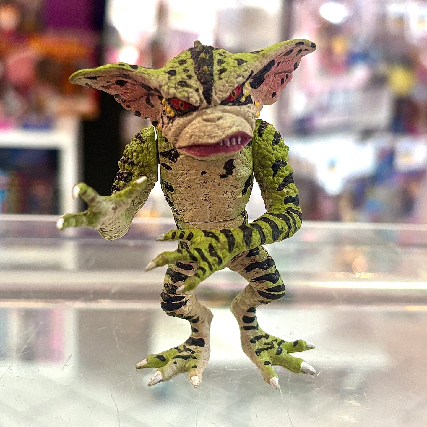 Gremlins 2: The New Batch - George Gashapon Figure (2020s)