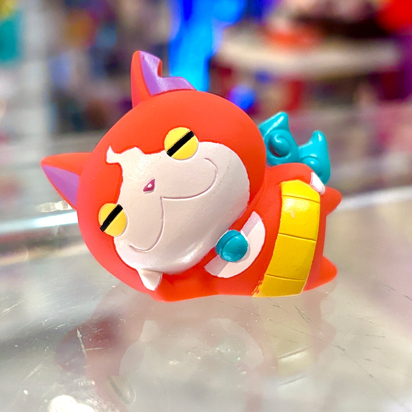 Yo-Kai Watch: Jibanyan Laying Down Finger Puppet - Soft Vinyl Figure (2010s)