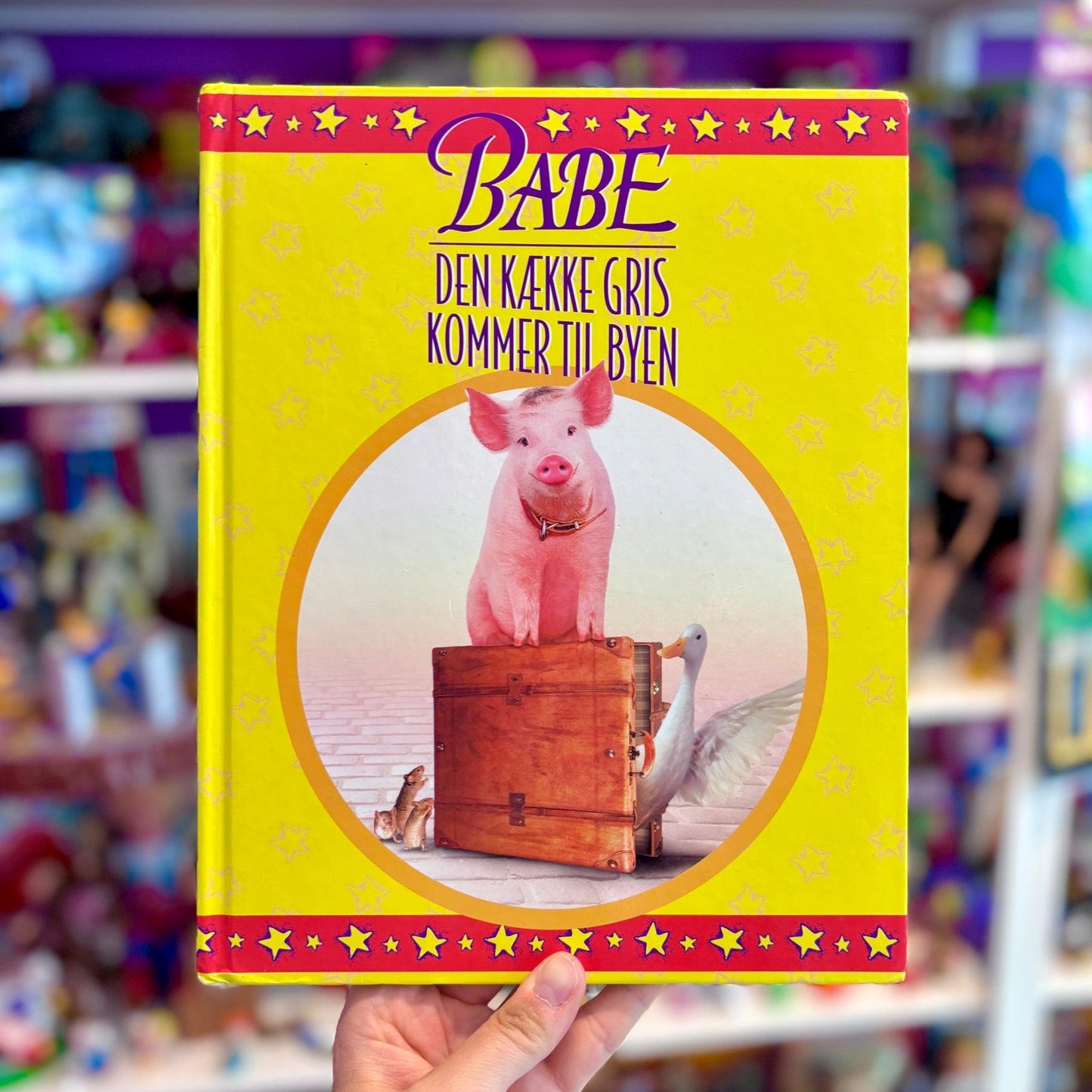 Babe: Pig in the City Book (Danish, 1998) - PopCultGang