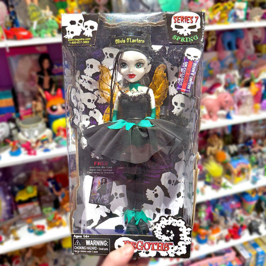BeGoth Bleeding Edge Goths: "Olivia O'Lantern" Fashion Doll - Green Variant UK Exclusive (Series 7, 2007) - PopCultGang