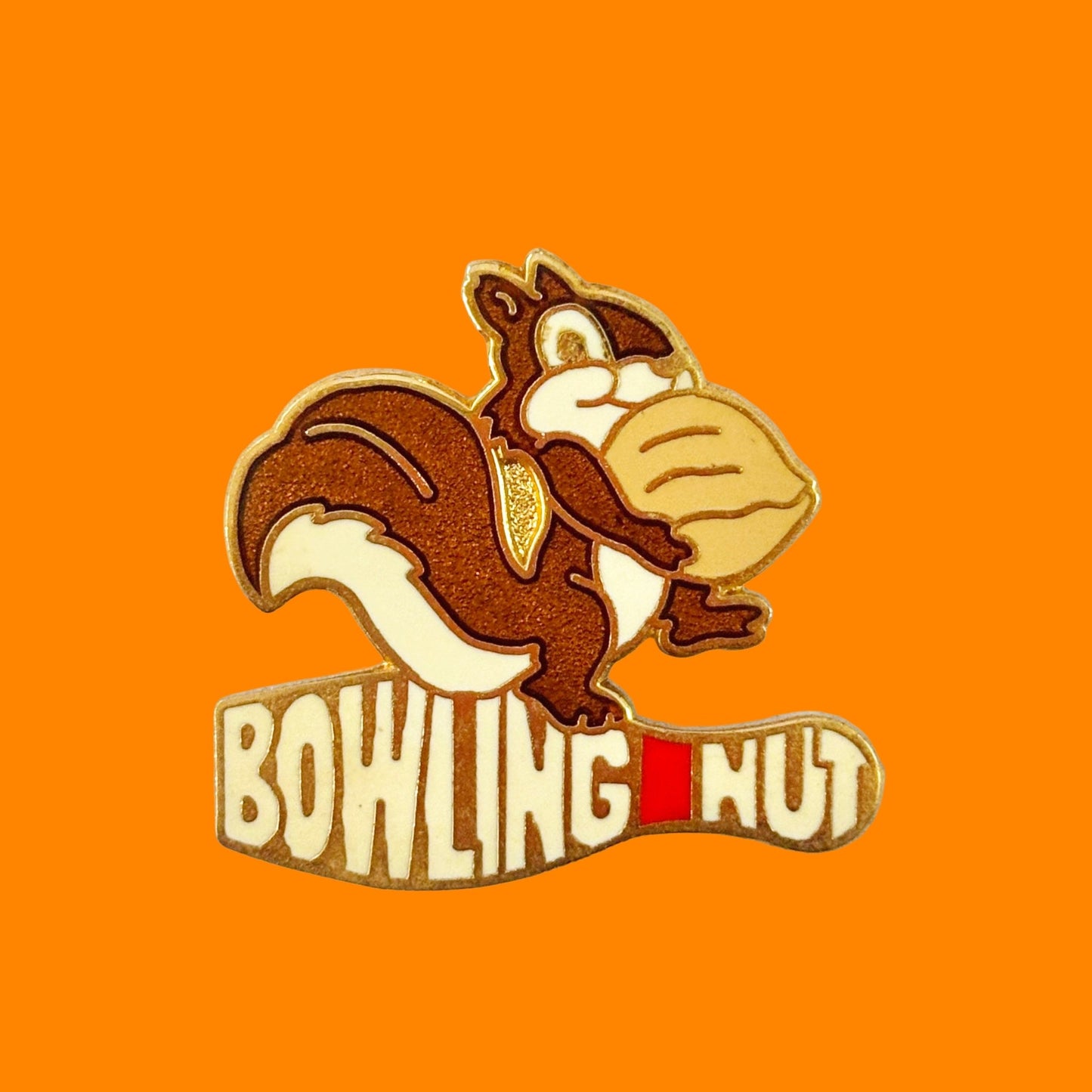 Bowling Funny Vintage Enamel Pin: "Bowling Nut" (80s) - PopCultGang