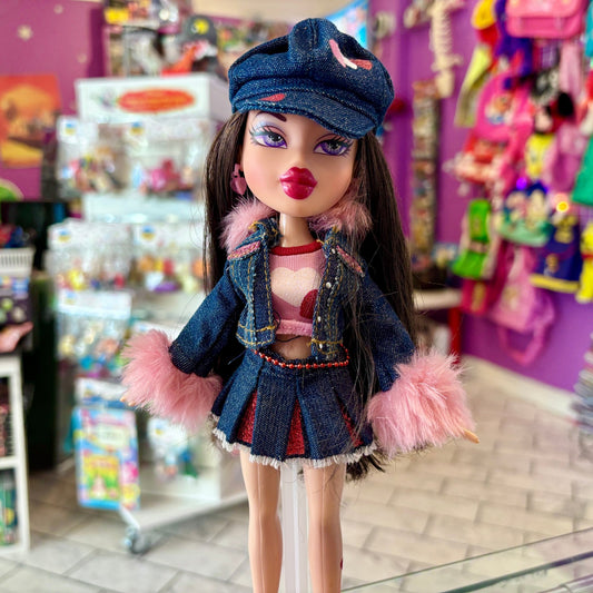 Bratz: Sweetheart Dana (MGA, 2003) - PopCultGang