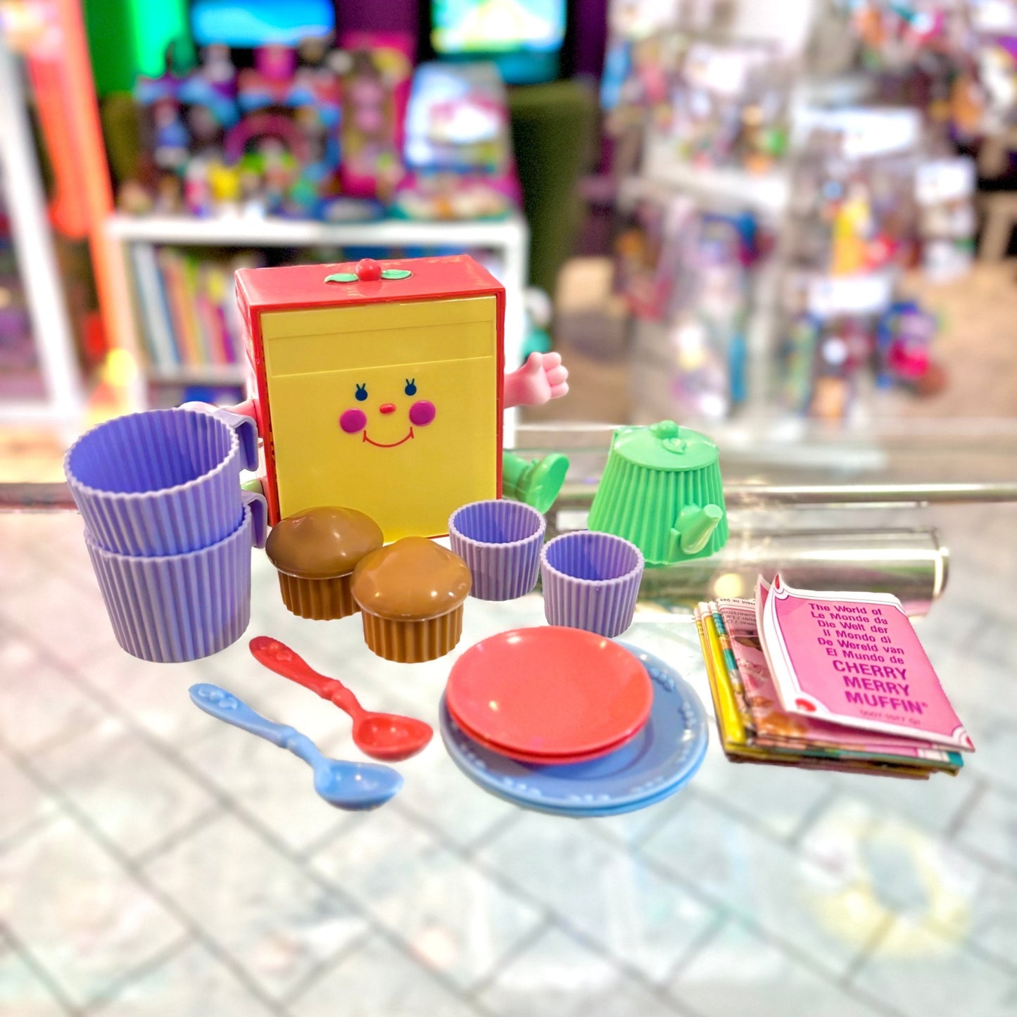 Cherry Merry Muffin: Snack N’ Serve Playset (1988, Mattel) - PopCultGang
