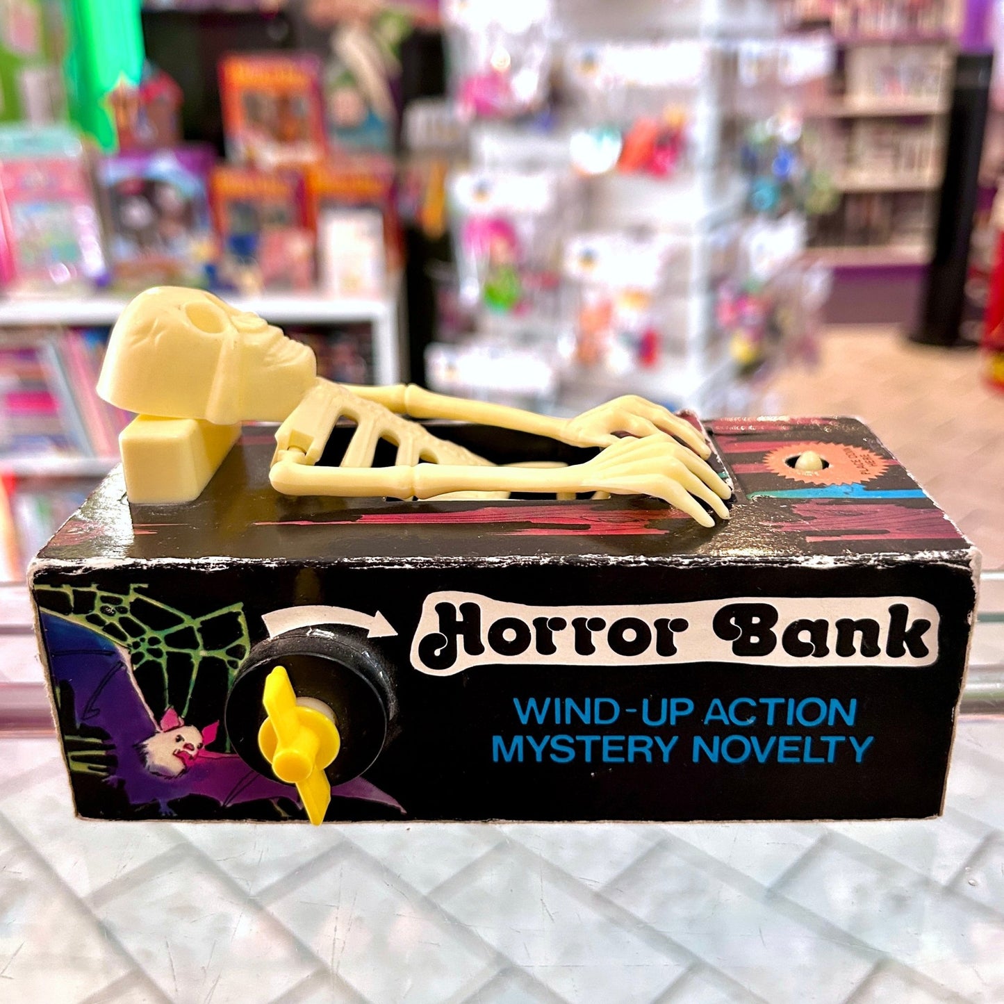 Coffin Horror Bank - Skeleton Wind - Up Novelty Toy (Hong Kong, 70s) - PopCultGang