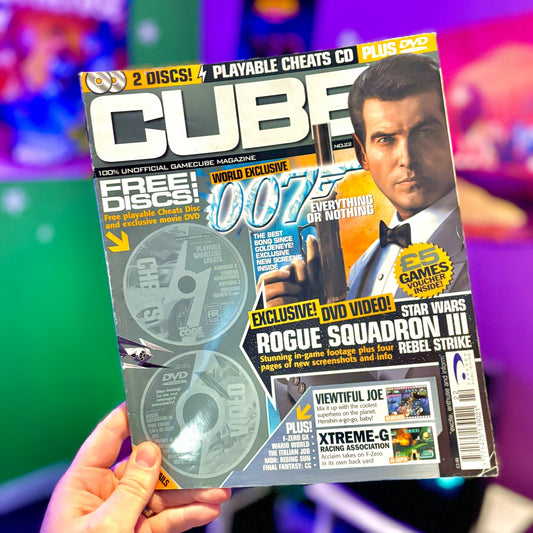 CUBE: The 100% Unofficial Nintendo Gamecube Magazine - No. 22 - James Bond 007 (2000s) - PopCultGang