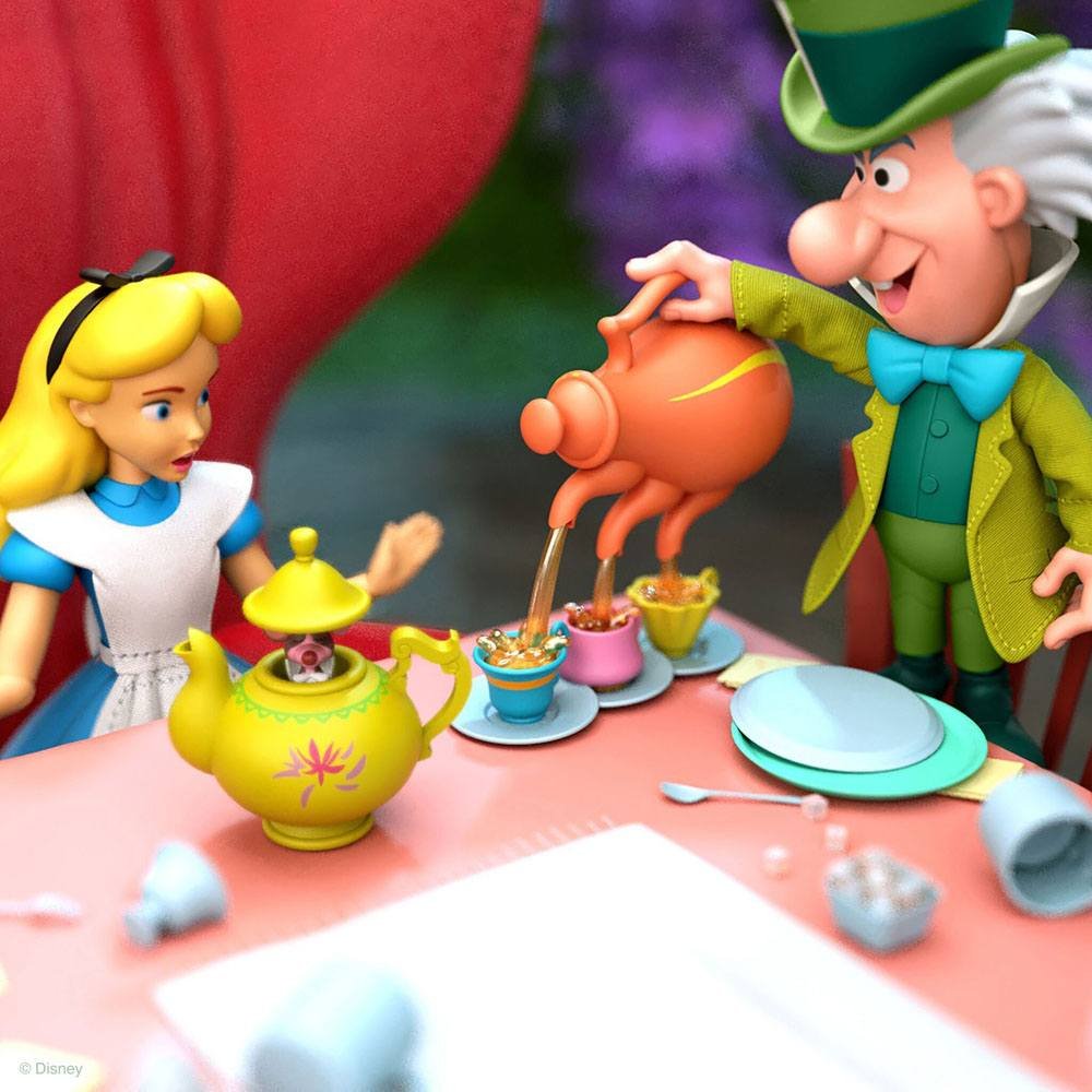 Disney - Alice In Wonderland: Mad Hatter Ultimates Figure 18 cm - PopCultGang