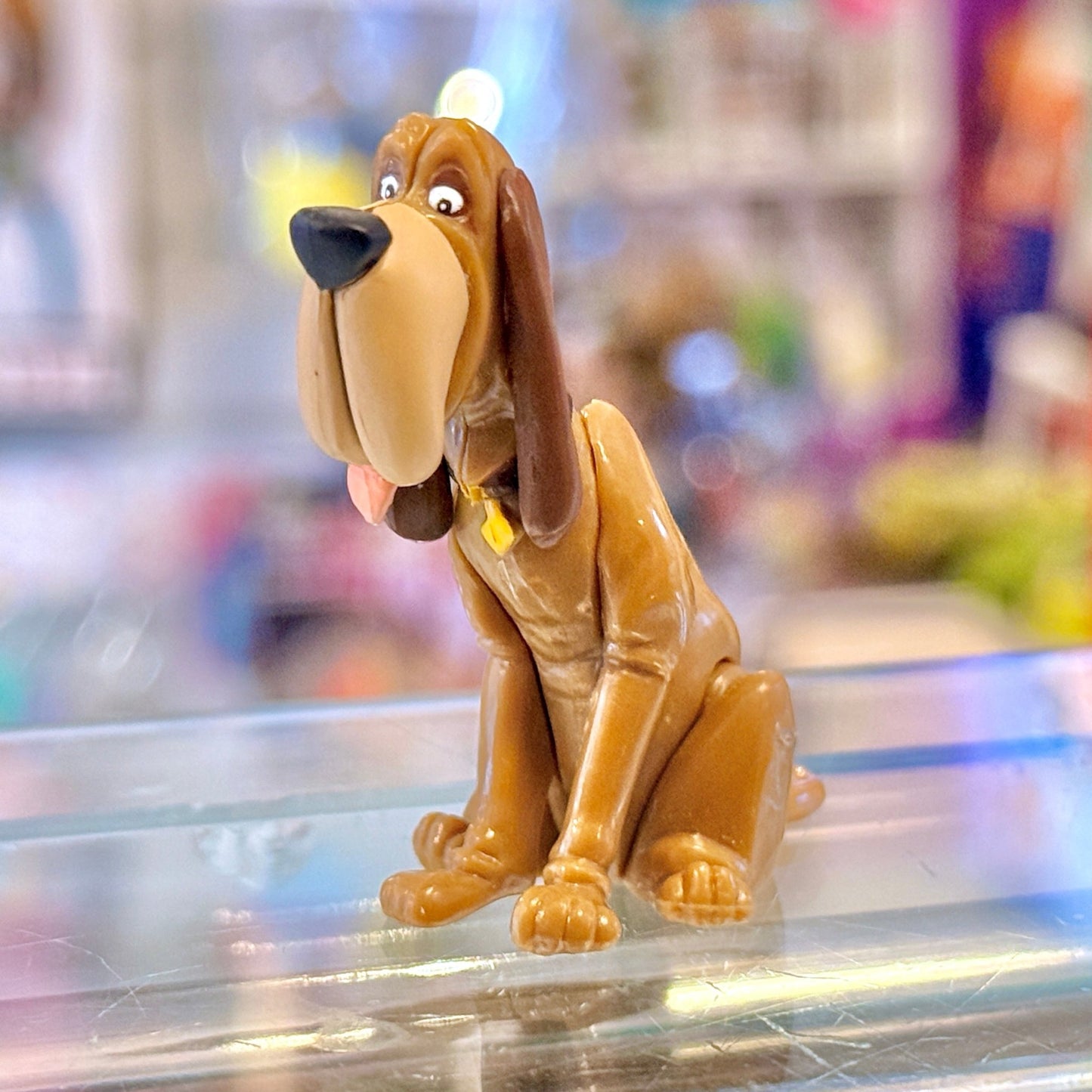 Disney Character Collection: Lady & The Tramp - Trusty - Choco Egg Mini Figure (Japan Exclusive, Furuta, 2000s) - PopCultGang