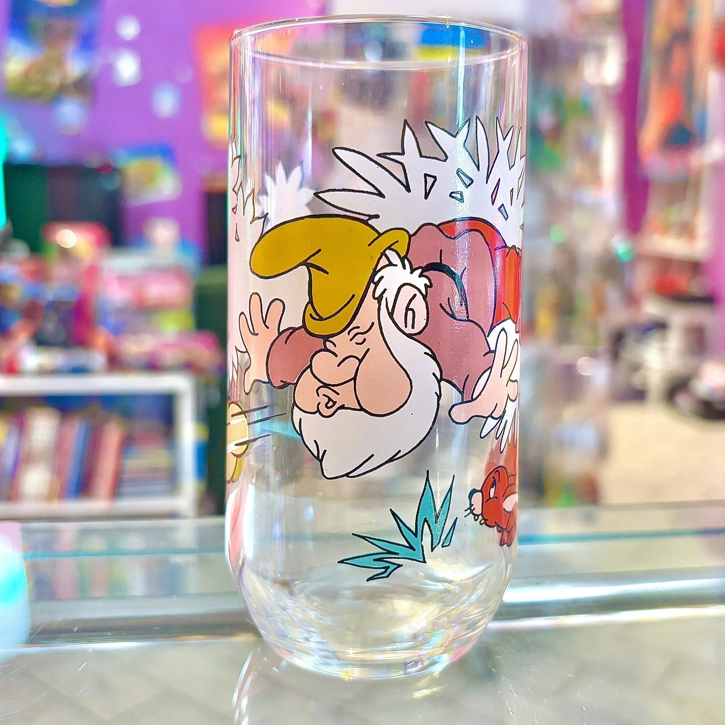 Disney's Snow White Drinking Glasses - Seven Dwarfs (90s) - PopCultGang