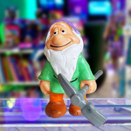 Disney's Snow White & The Seven Dwarfs: Sleepy PVC Figure (Bully, 80s) - PopCultGang