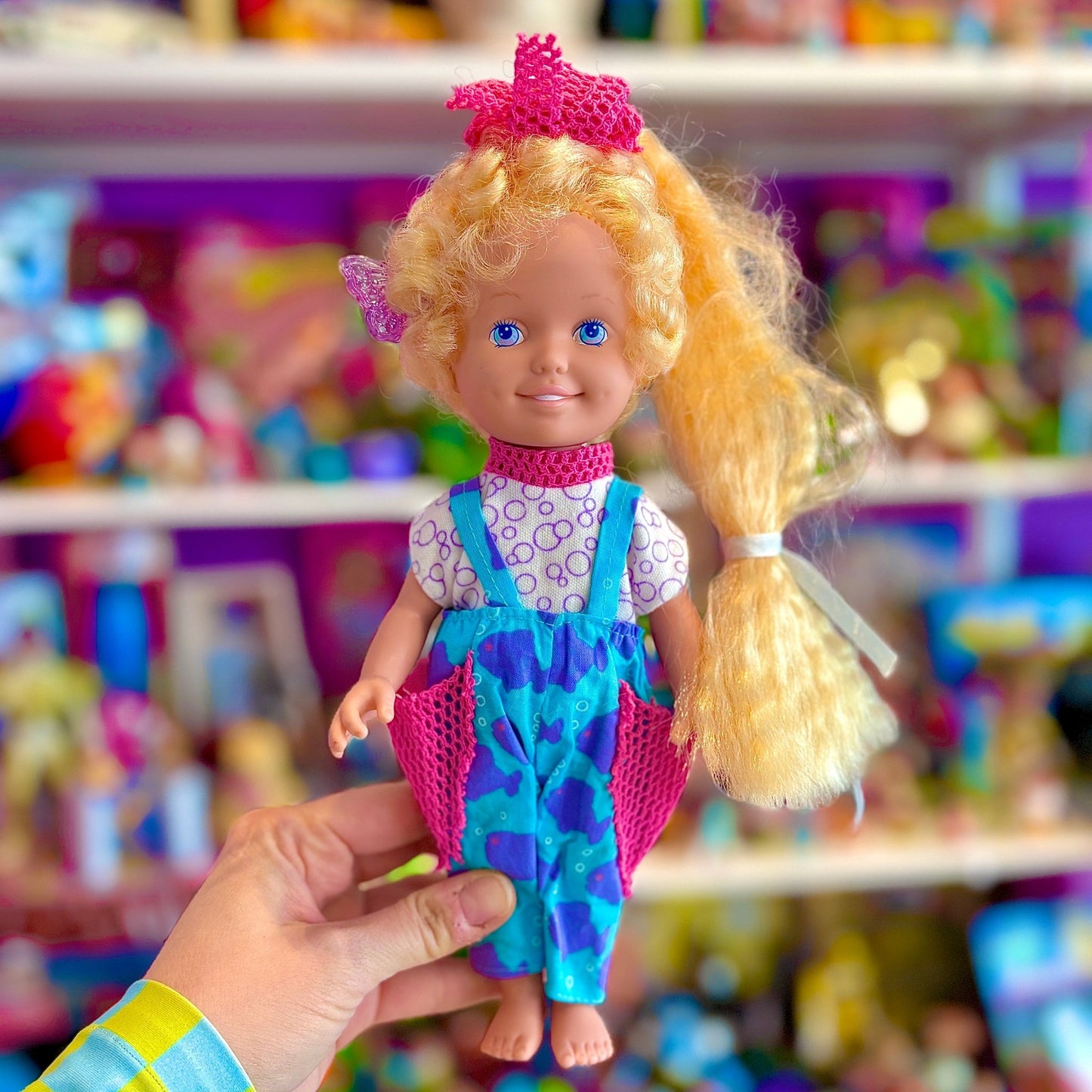 Dolly Surprise: Holly Surprise Doll (1987) - PopCultGang