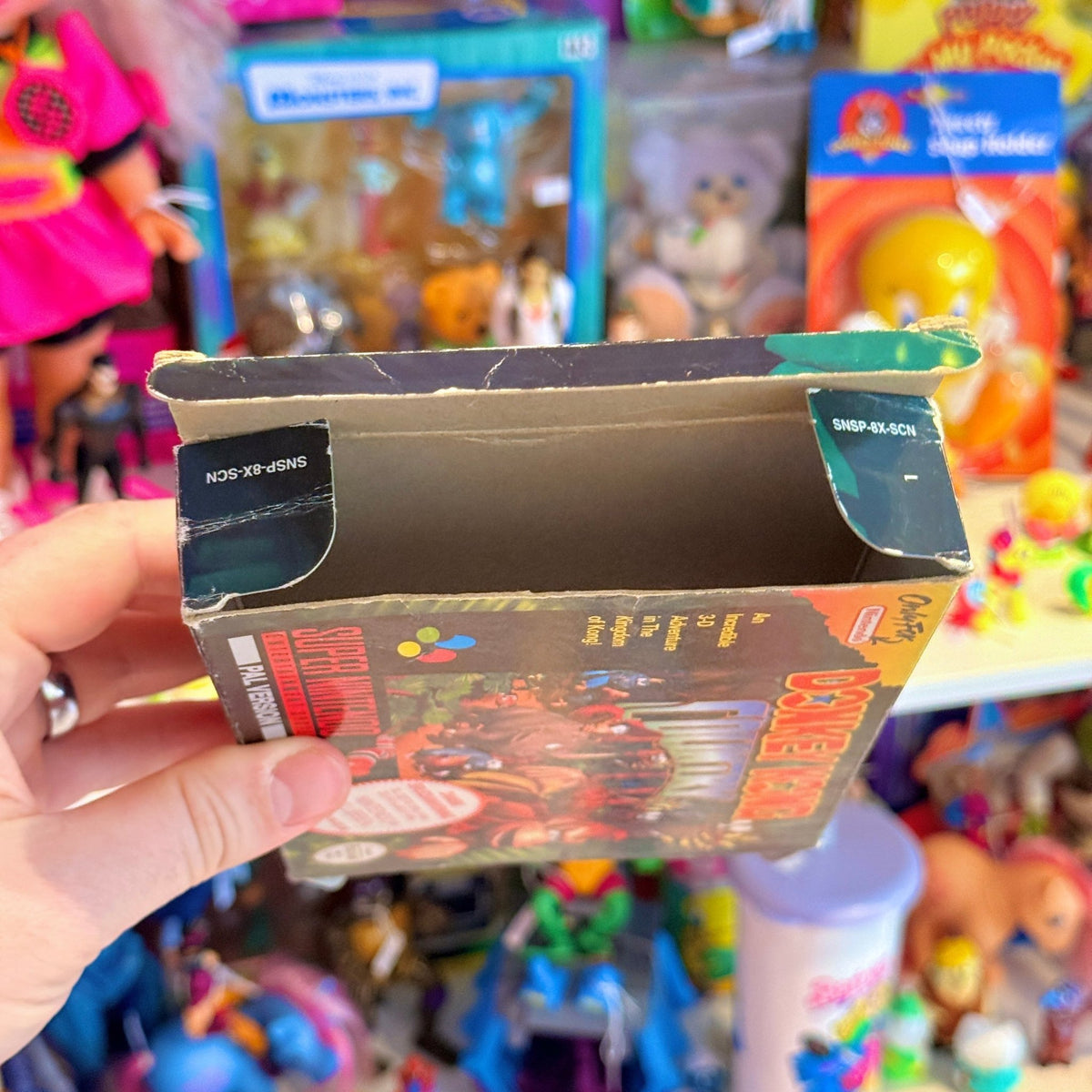 Donkey Kong Country (boxed, SNES) - PopCultGang