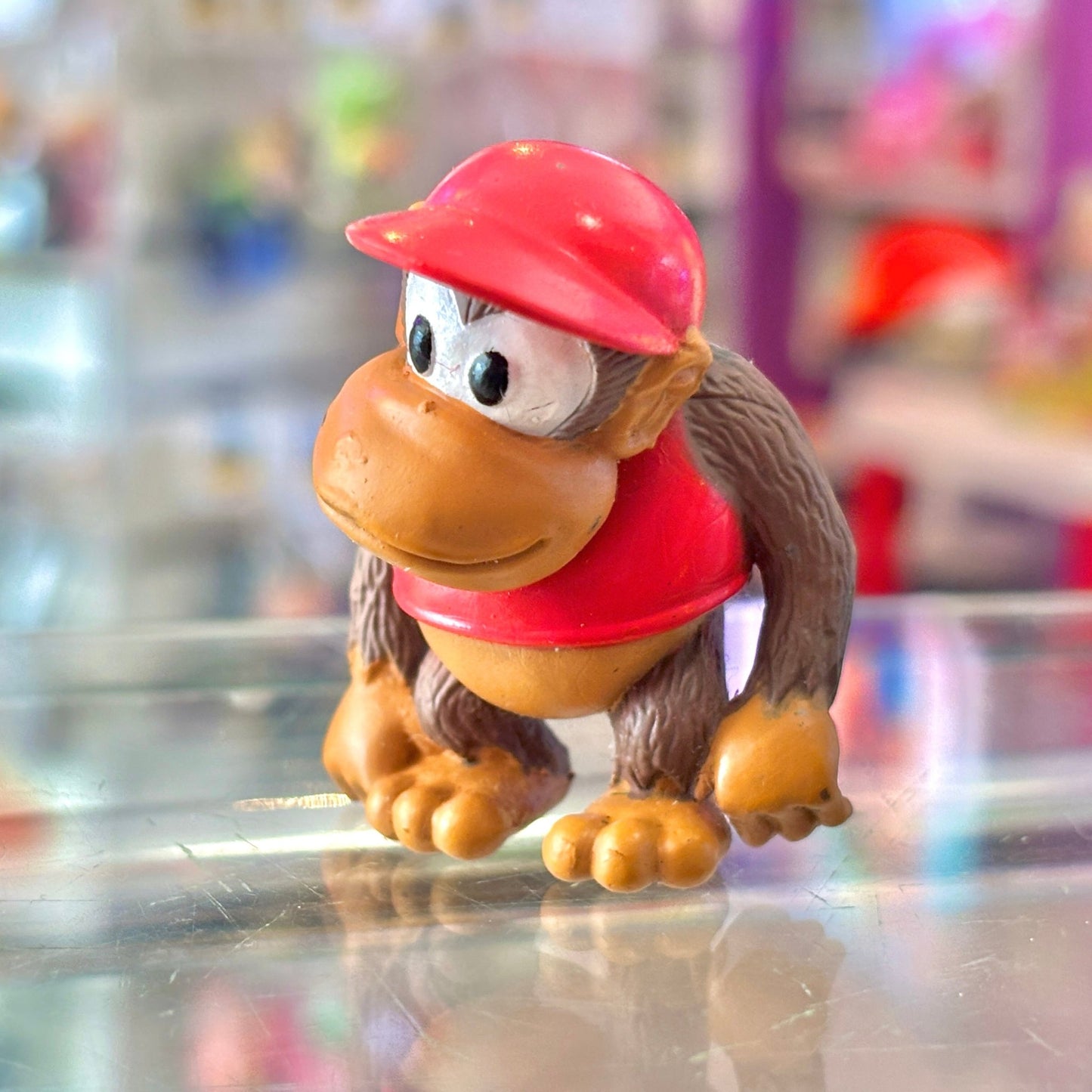 Donkey Kong Country: Diddy Kong PVC Mini Figure (Nintendo, 1994) - PopCultGang