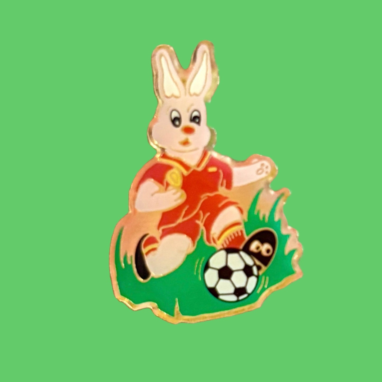 Duracell Bunny Soccer Enamel Pin (90s) - PopCultGang