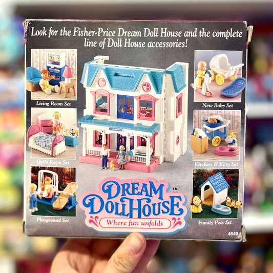 Fisher - Price: Dream Doll House - Family Set (1995) - PopCultGang