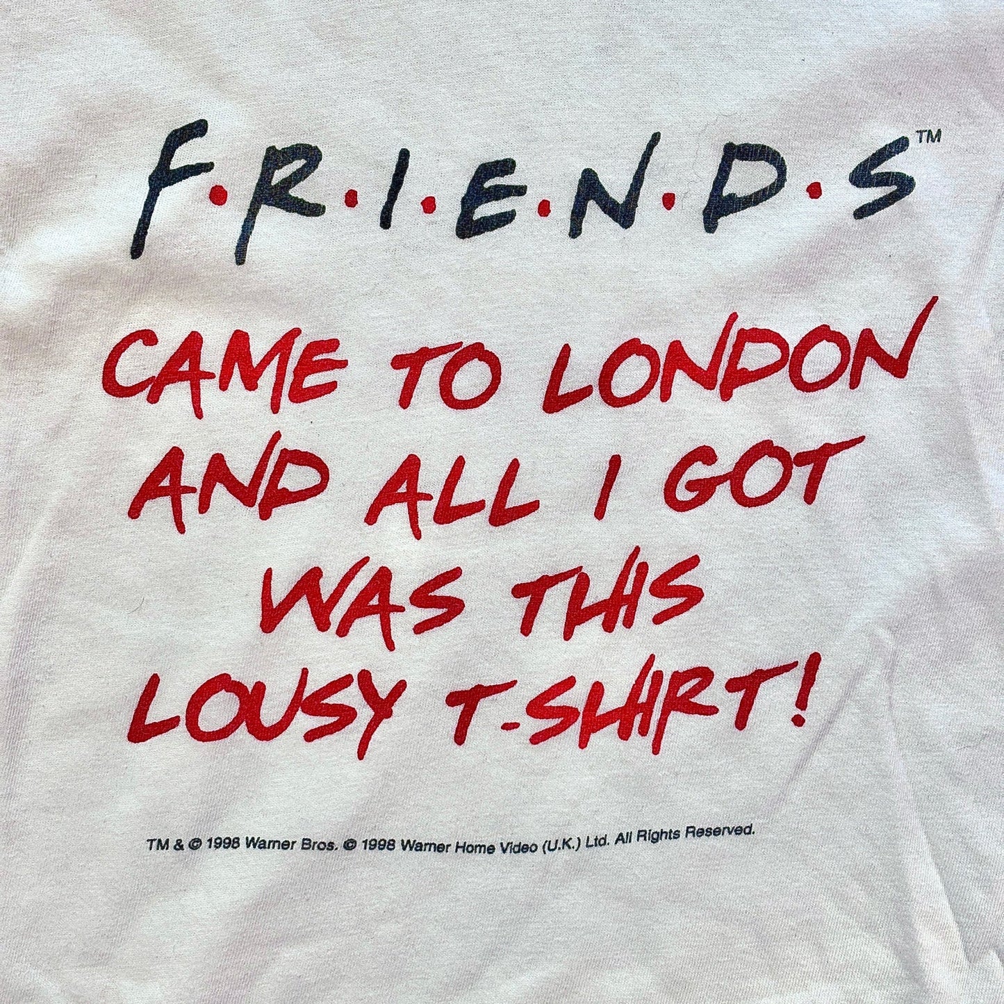“Friends Came To London, And All I Got Was This T-Shirt” Vintage T-Shirt (Warner Bros, 1986) - PopCultGang