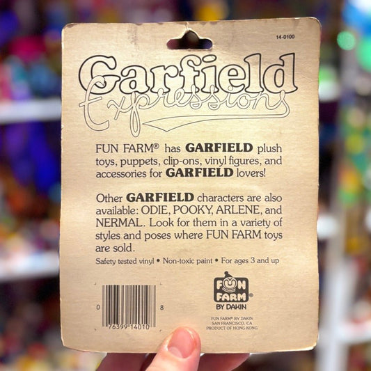 Garfield Expressions: Garfield With Bowtie PVC Figure (MOC, 80s) - PopCultGang