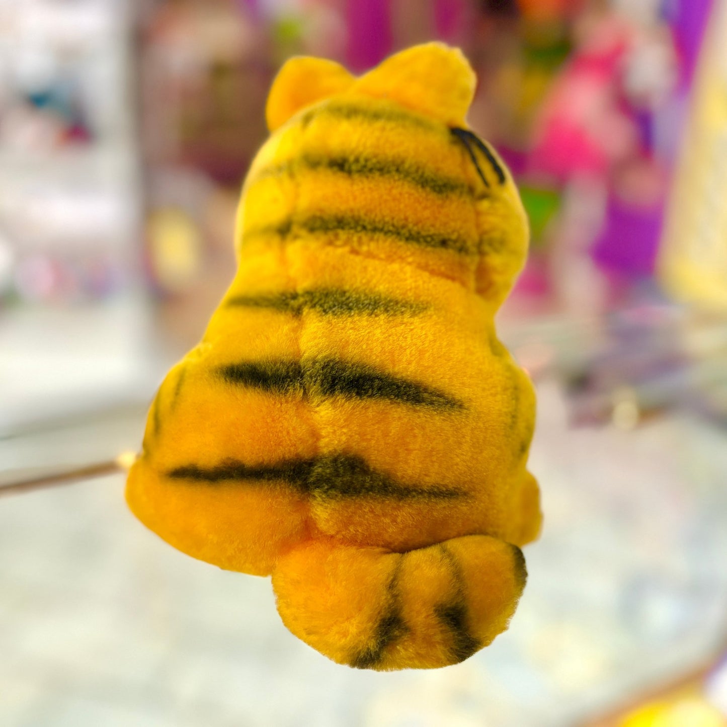 Garfield Sitting Plush 17cm (80s) - PopCultGang