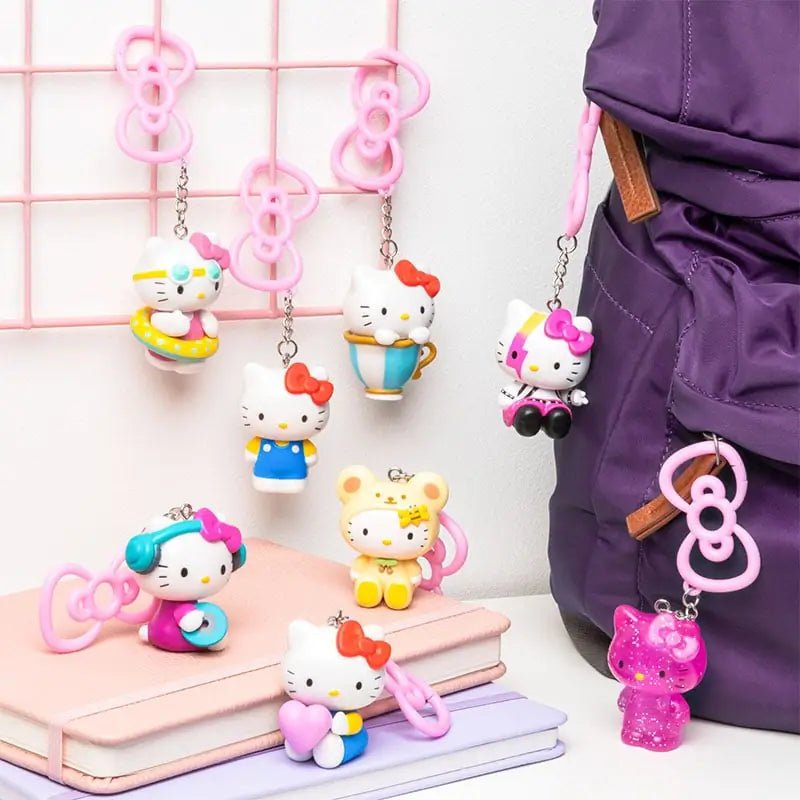 Hello Kitty Backpack Buddies - PopCultGang