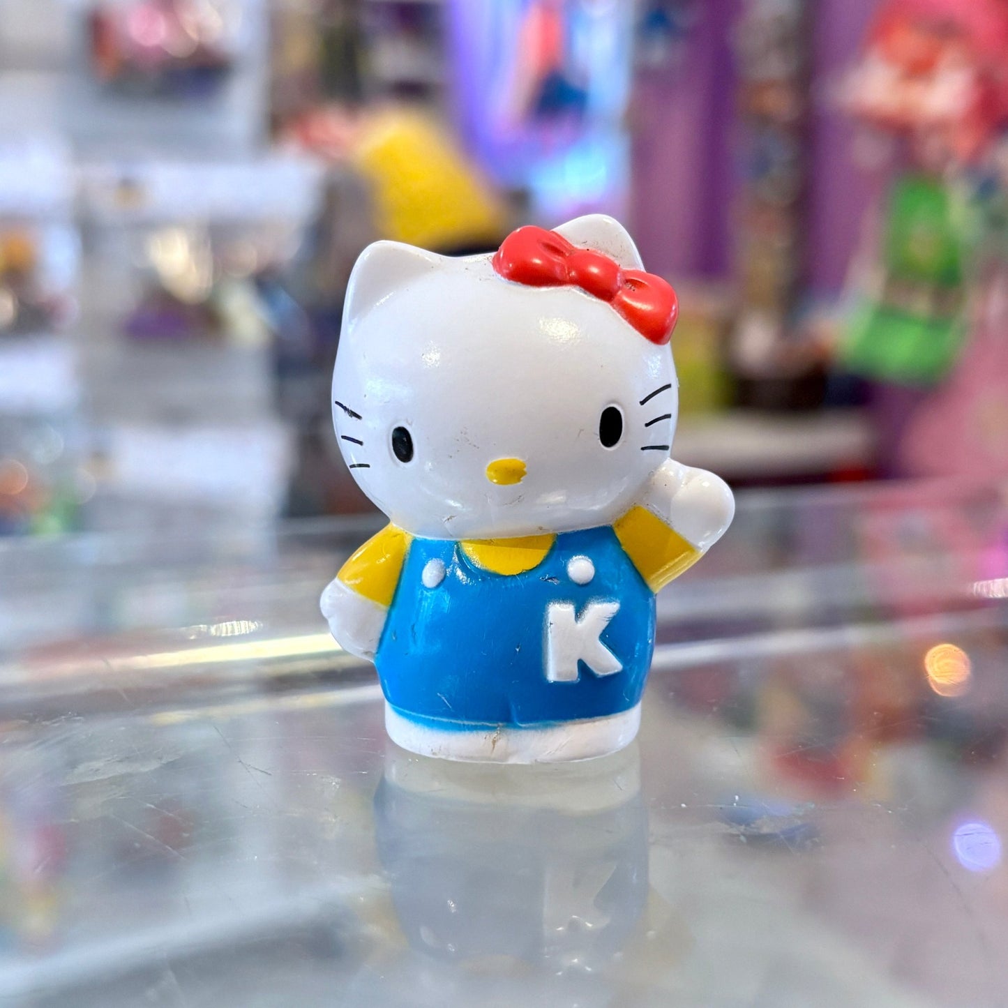 Hello Kitty: Blue "K" Jumper Figure (2000s) - PopCultGang