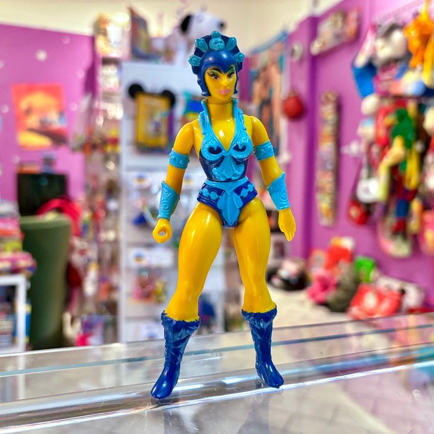 Heman & The Masters of The Universe: Evil - Lyn (1983) - PopCultGang