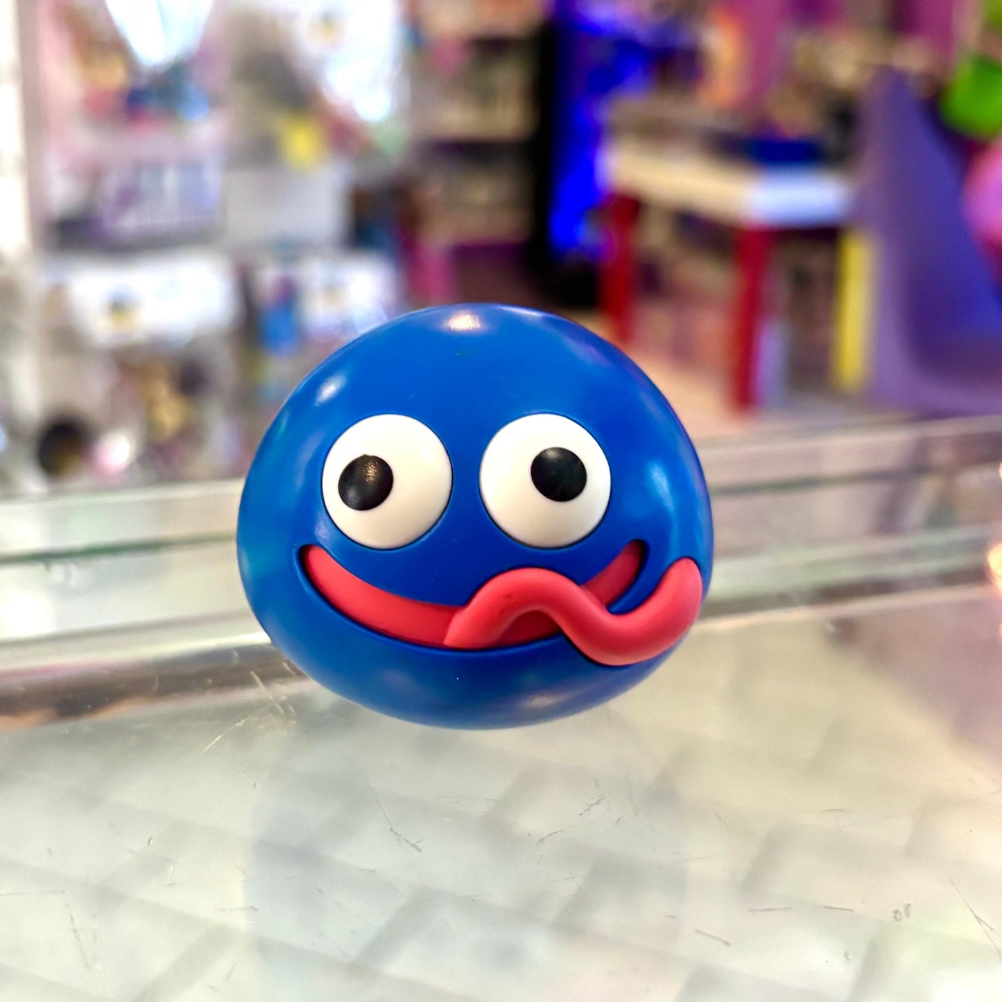 Kirby: Gooey Roly Poly Figure (Nintendo) - PopCultGang