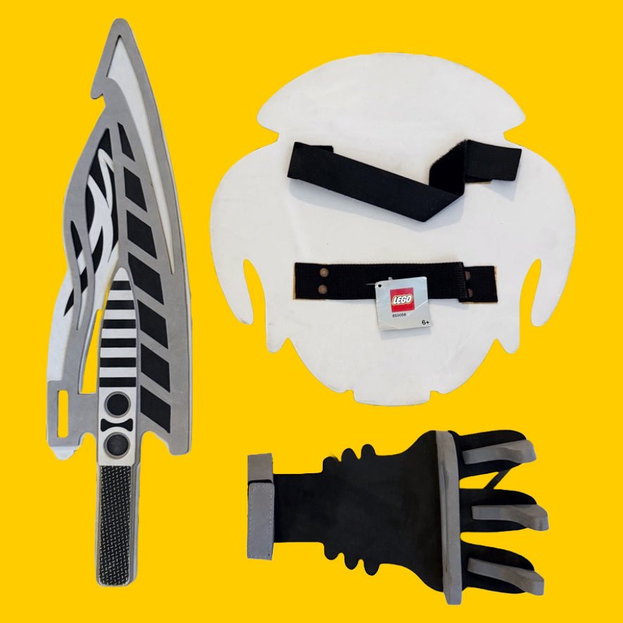 Lego Bionicle Foam Weapon Set BOHROK KAL Sword Shield Claw (2004) - PopCultGang