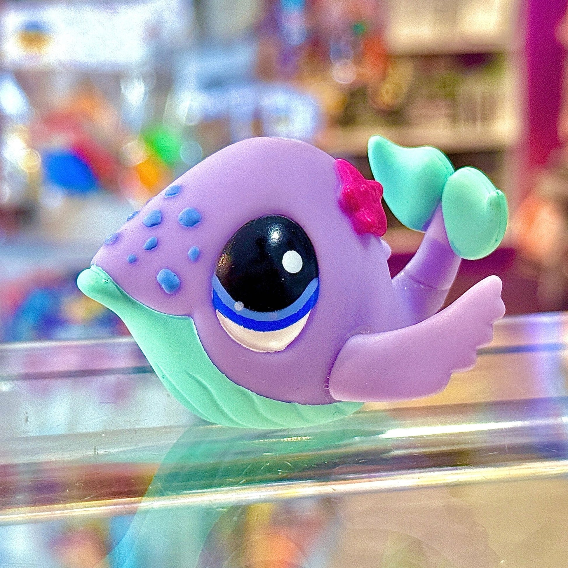 Littlest Pet Shop: 1134 Whale (2000s) - PopCultGang