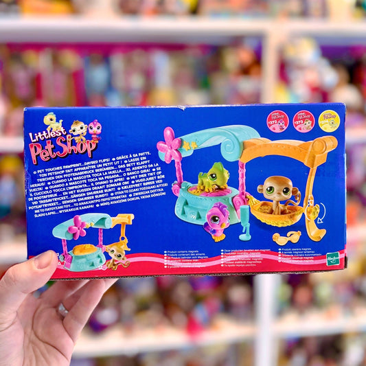 Littlest Pet Shop: Tropical Trio Playset (New in box, 2000s) - PopCultGang