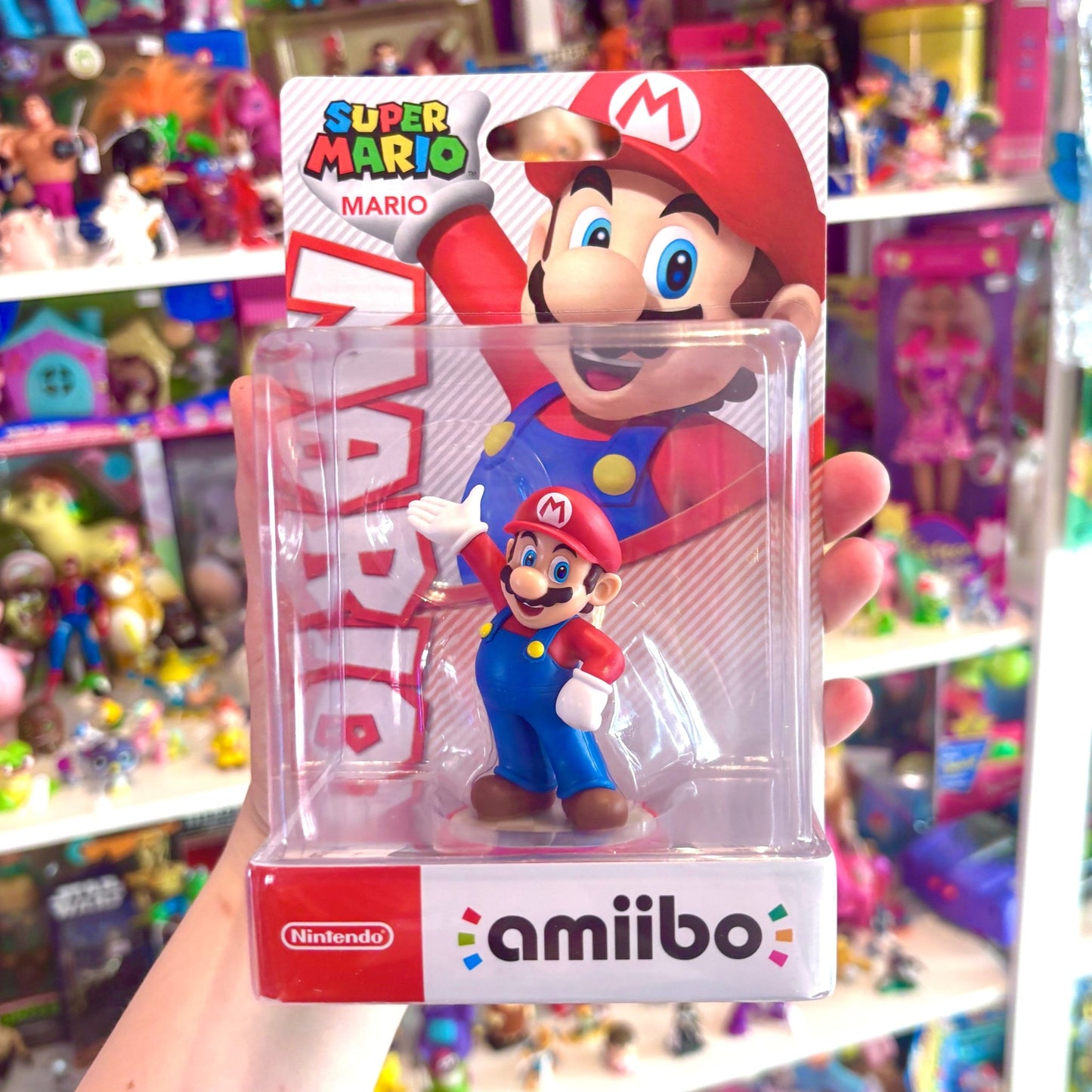 Mario Amiibo Figure (Super Mario Collection, Nintendo) - PopCultGang