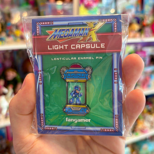 Mega Man - Light Capsule Lenticular Pin - PopCultGang