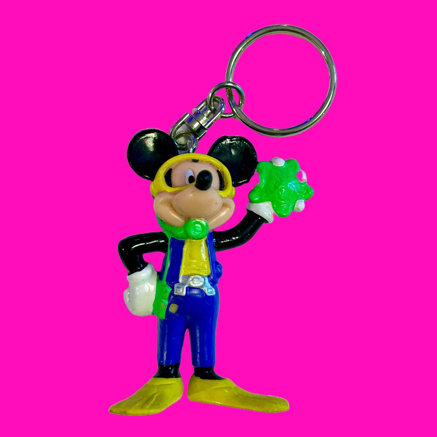 Mickey Mouse Diver Keychain (90s) - PopCultGang