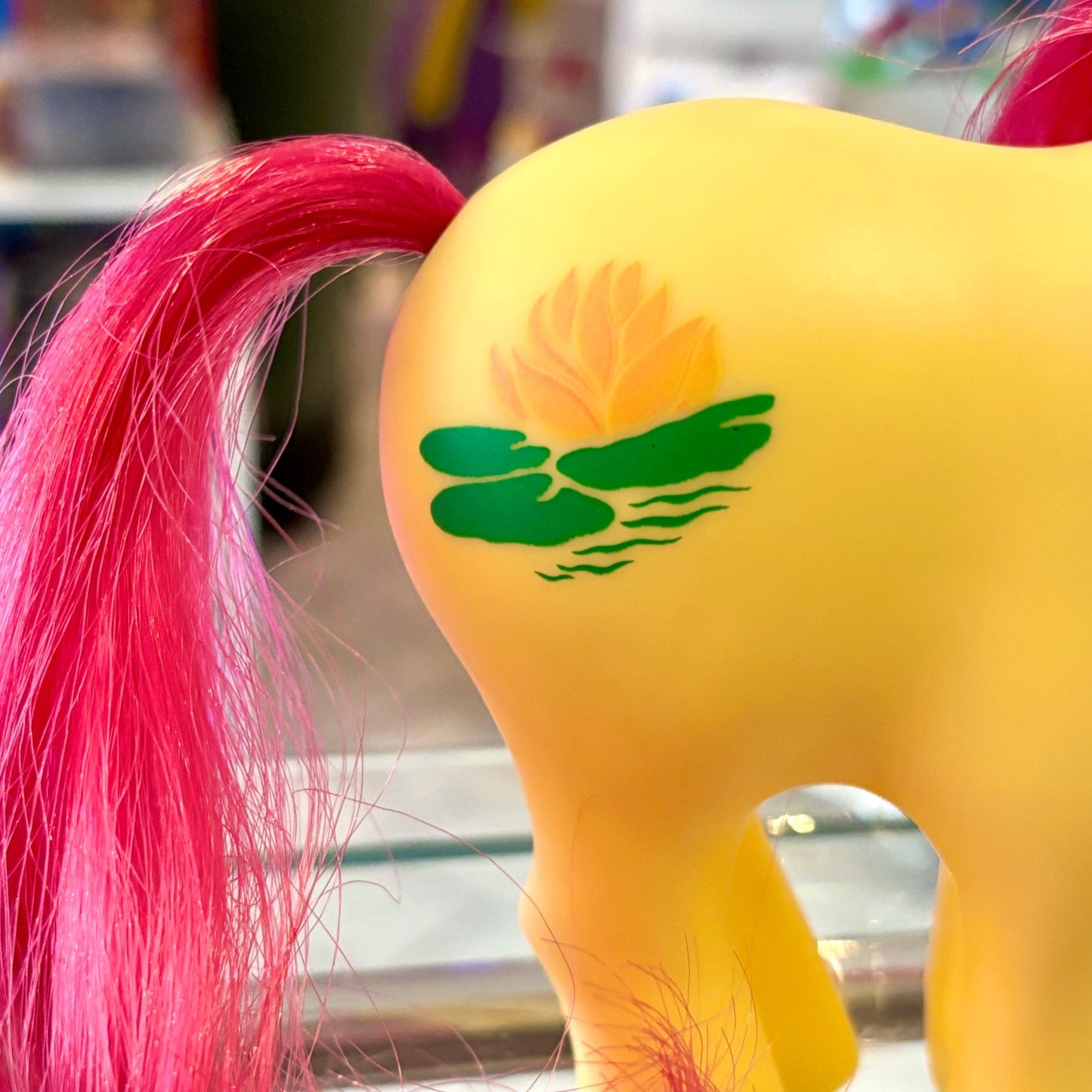 My Little Pony: Alternate Birthflower July Waterlily (G1, 1980s) - PopCultGang