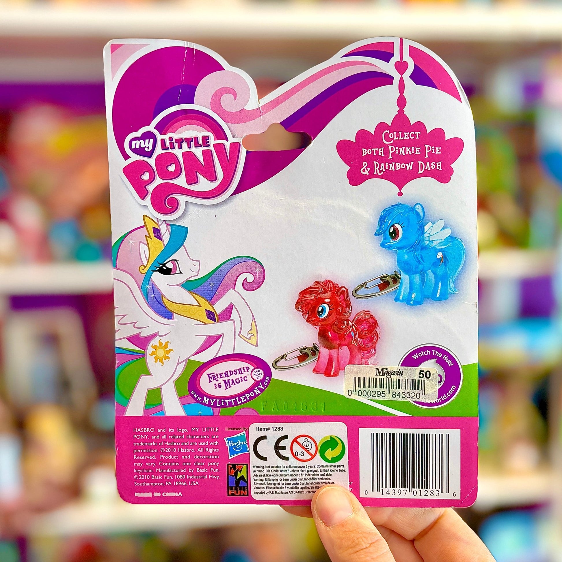 My Little Pony: Crystal Pinkie Pie Keychain (G4, 2013) - PopCultGang