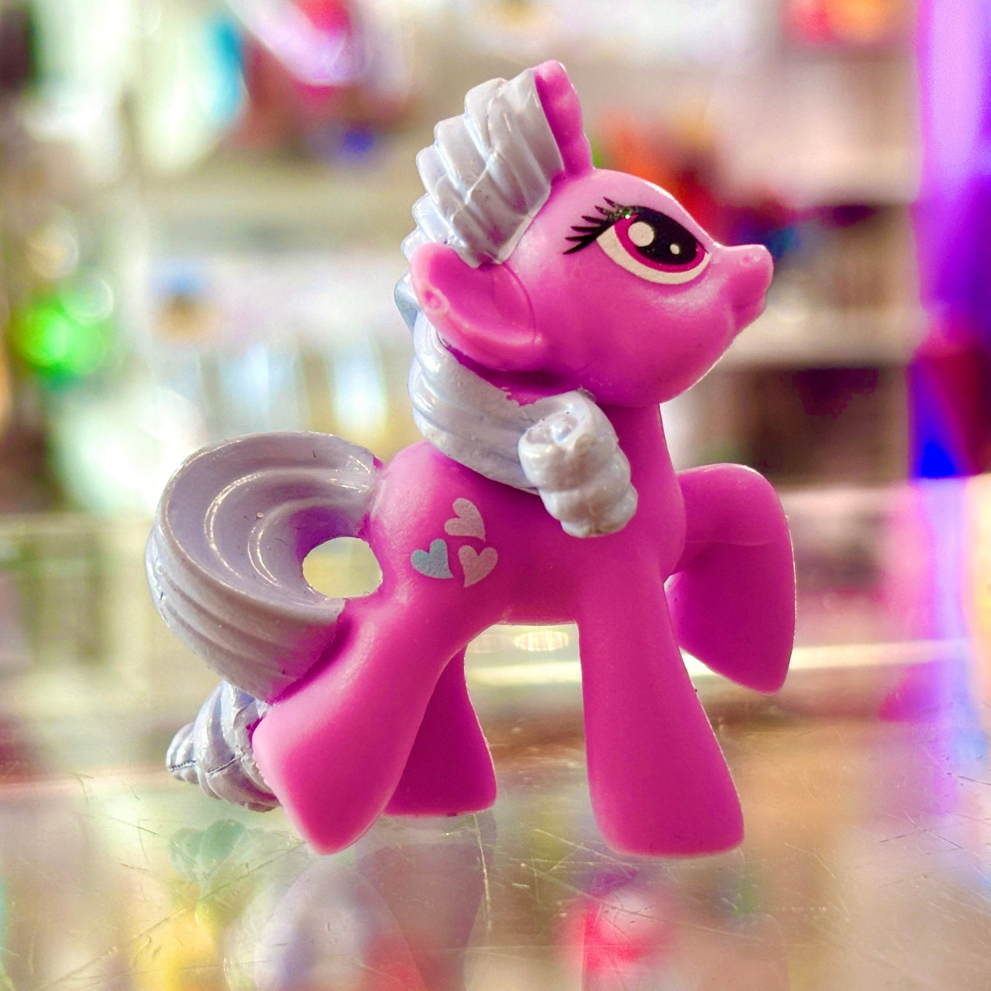 My Little Pony Mystery Minis (G4, 2010s): Lilac Hearts 5cm Figure - PopCultGang