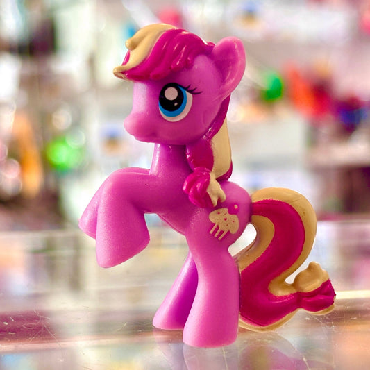 My Little Pony Mystery Minis (G4, 2010s): Sprinkle Stripe V1 5cm Figure - PopCultGang