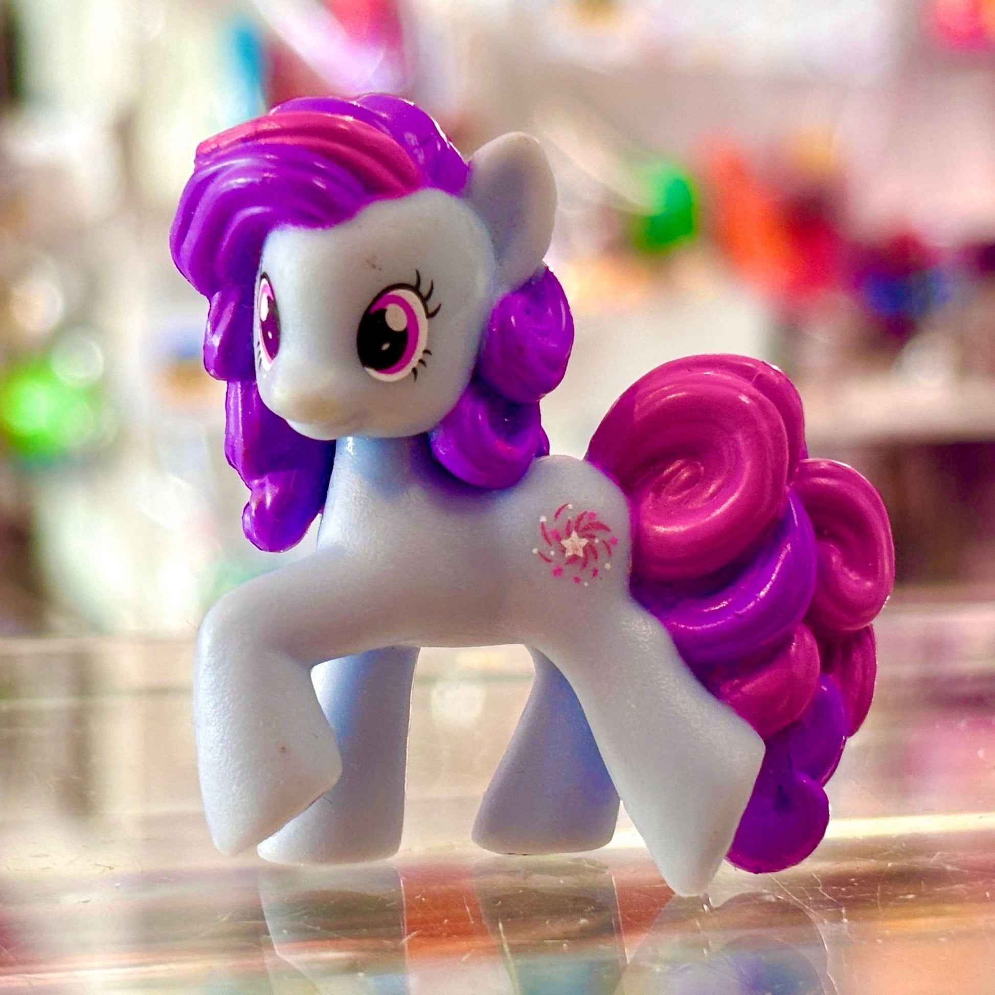 My Little Pony Mystery Minis (G4, 2010s): Star Swirl European Exclusive 5cm Figure - PopCultGang