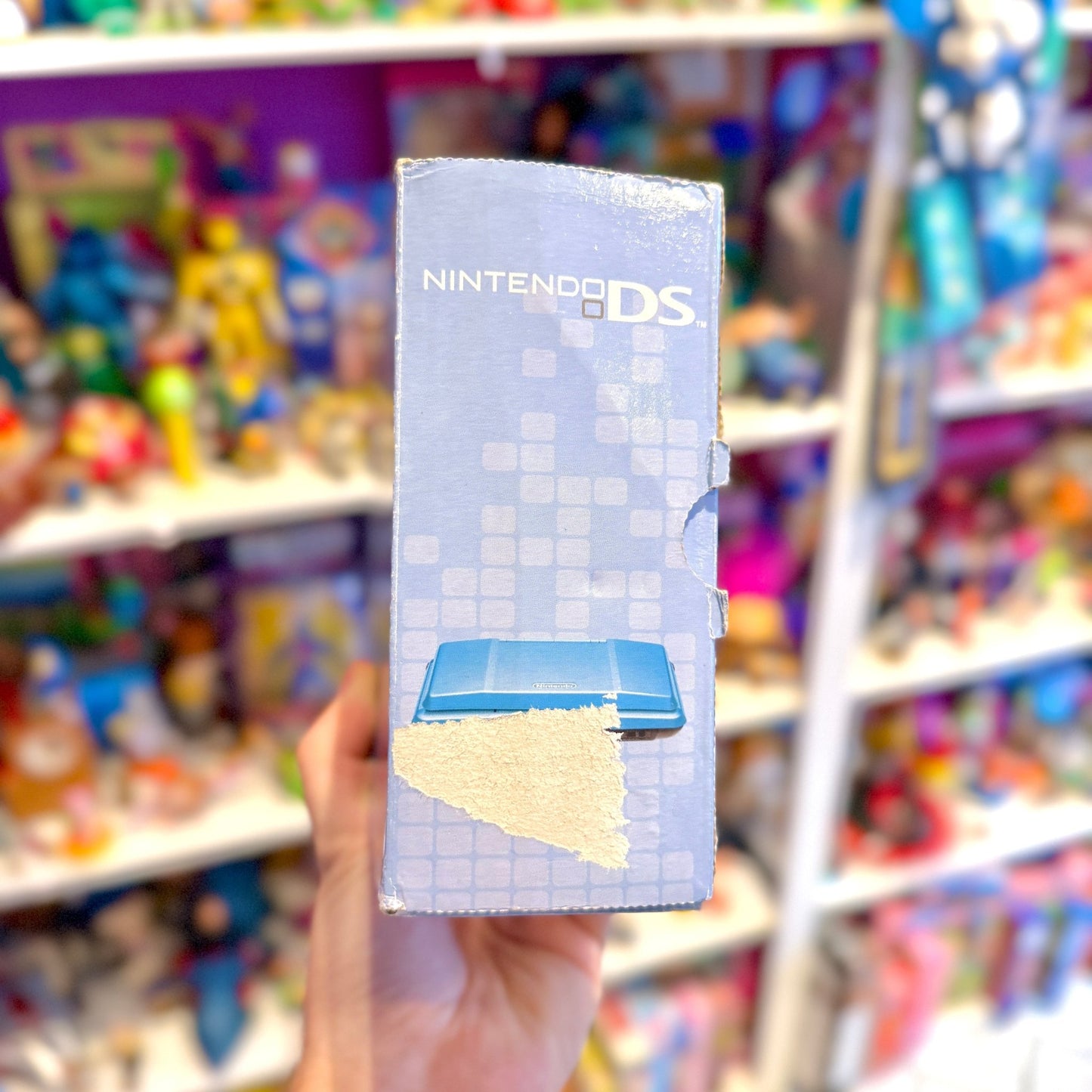 Nintendo DS: Sky Blue (complete in box) - PopCultGang