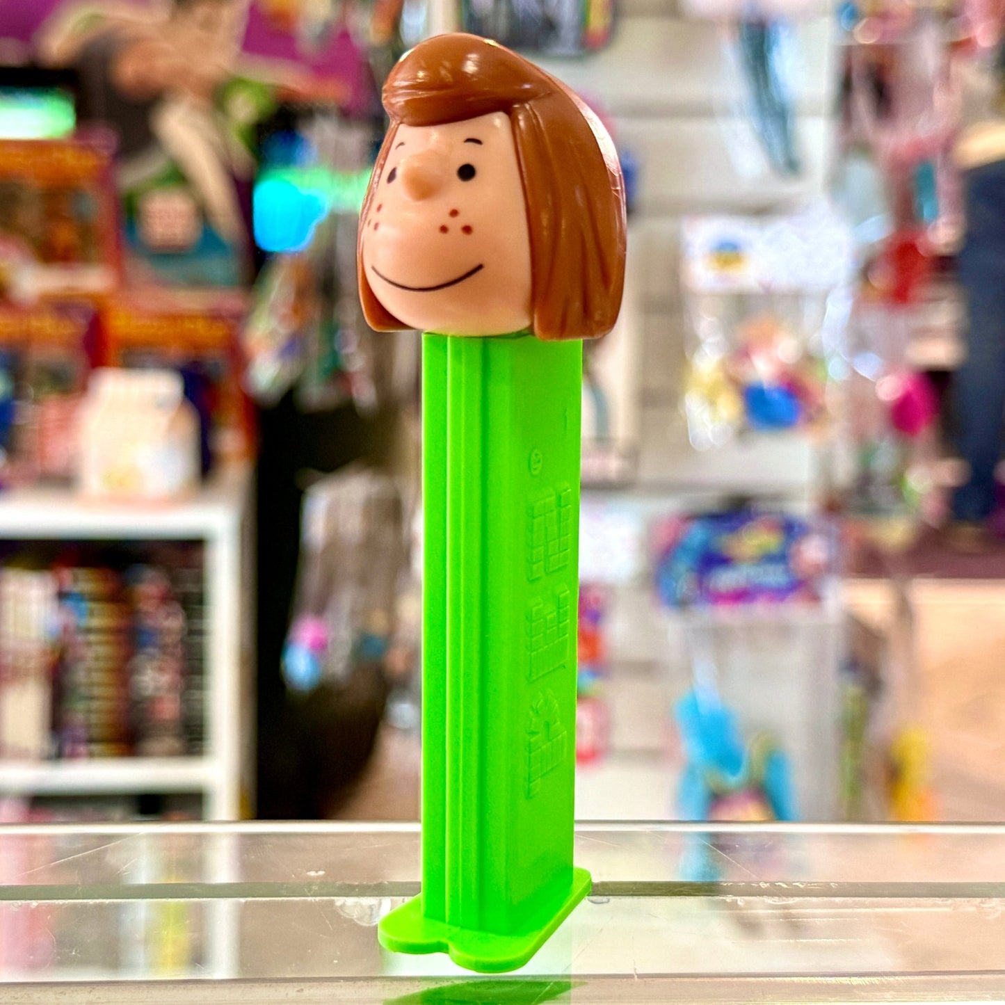 Peanuts: Peppermint Patty PEZ Dispenser (2000s) - PopCultGang