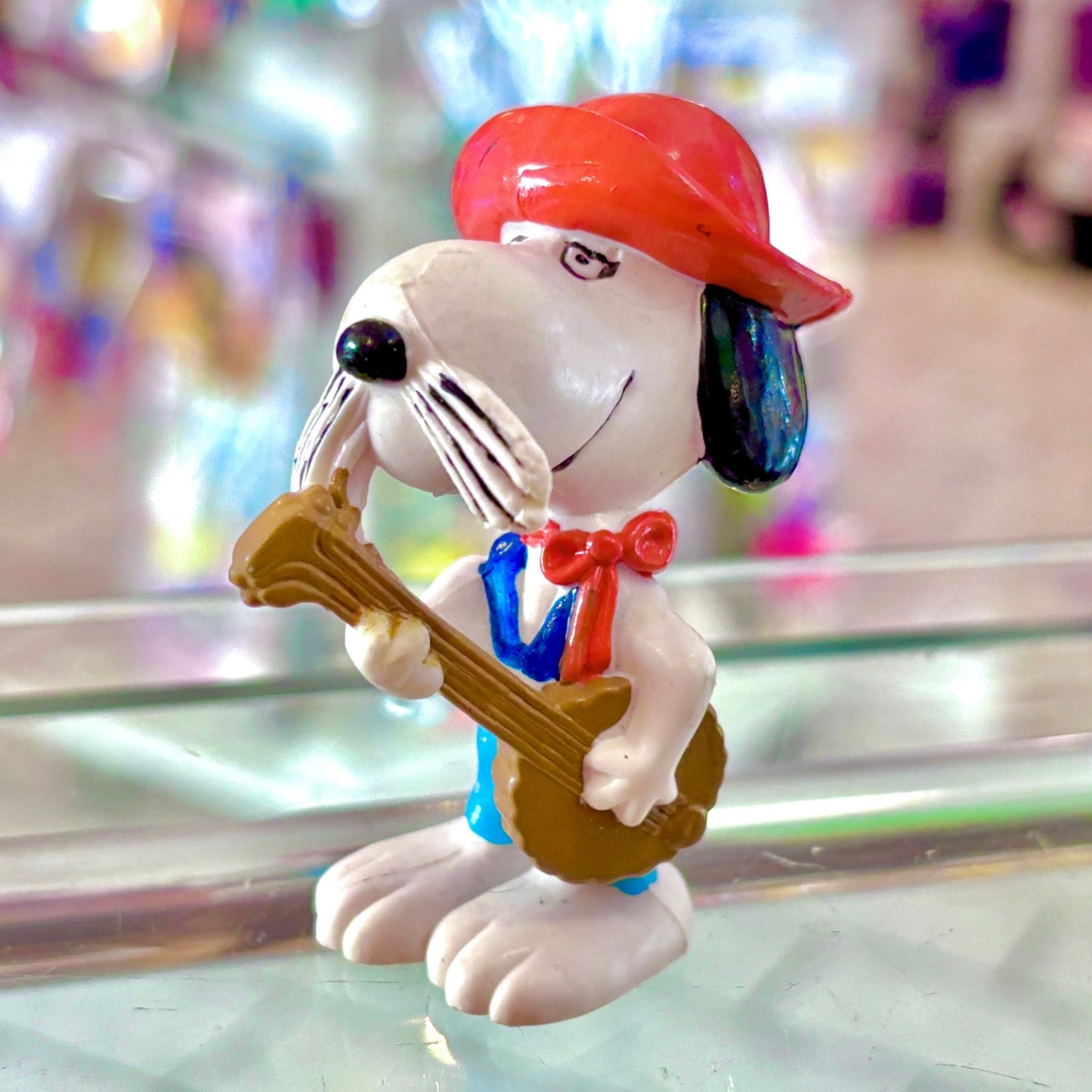 Peanuts: Snoopy with Banjo PVC Figure (Schleich, 70s) - PopCultGang