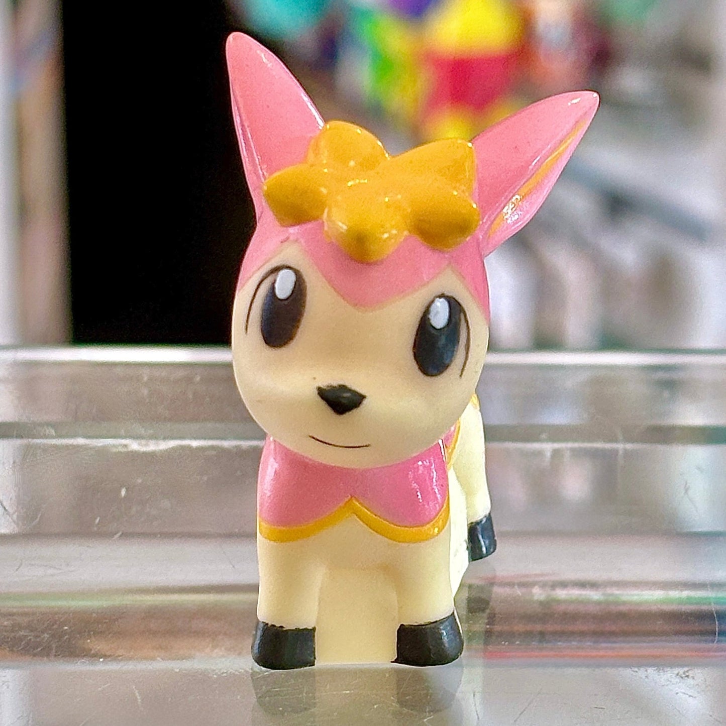 Pokemon: Deerling Finger Puppet Figure (Bandai, 2010) - PopCultGang