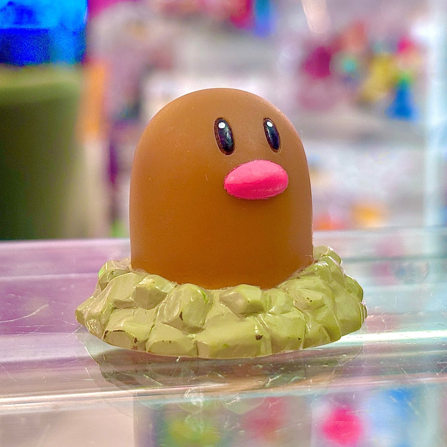 Pokemon: Diglett Finger Puppet Figure (Bandai, 1997) - PopCultGang