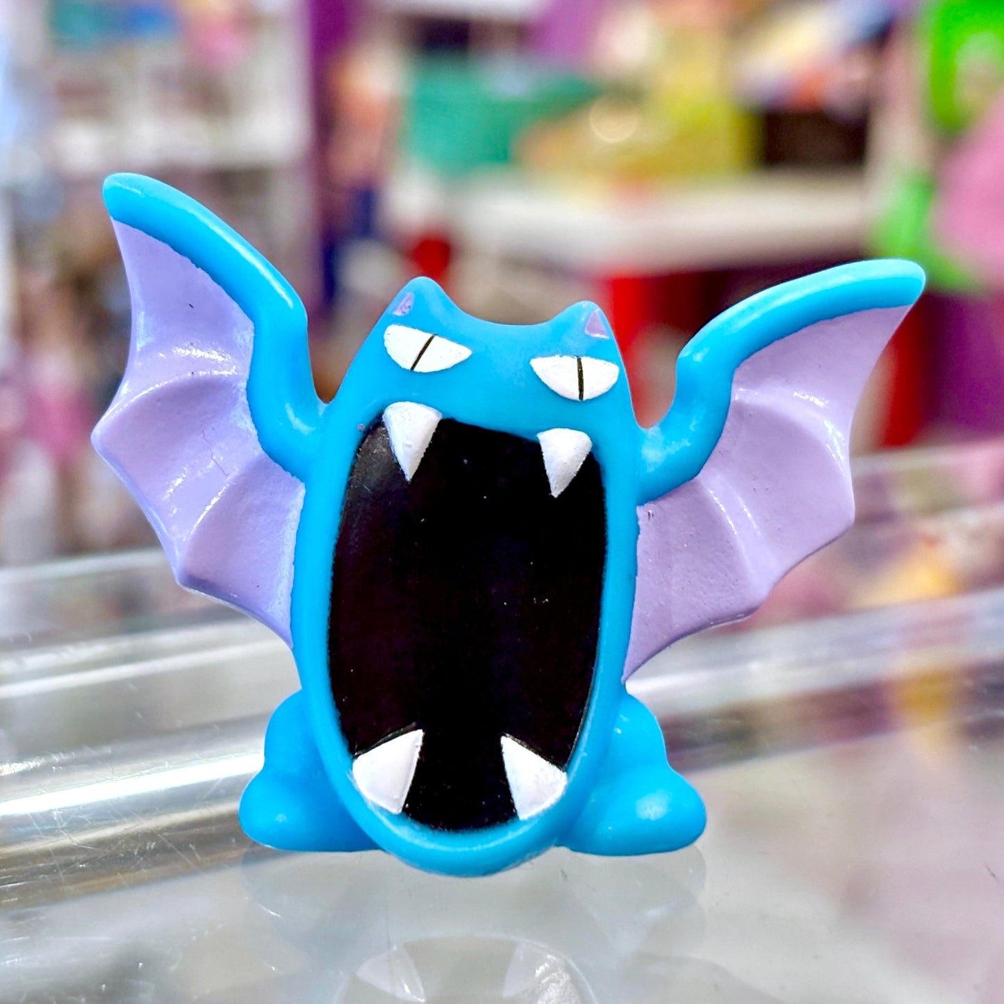Pokemon: Golbat Finger Puppet Figure (Bandai, 1998) - PopCultGang