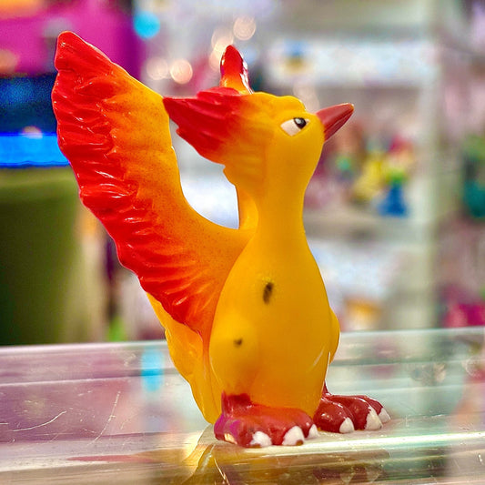 Pokemon: Moltres Finger Puppet Figure (Bandai, 1997) - PopCultGang