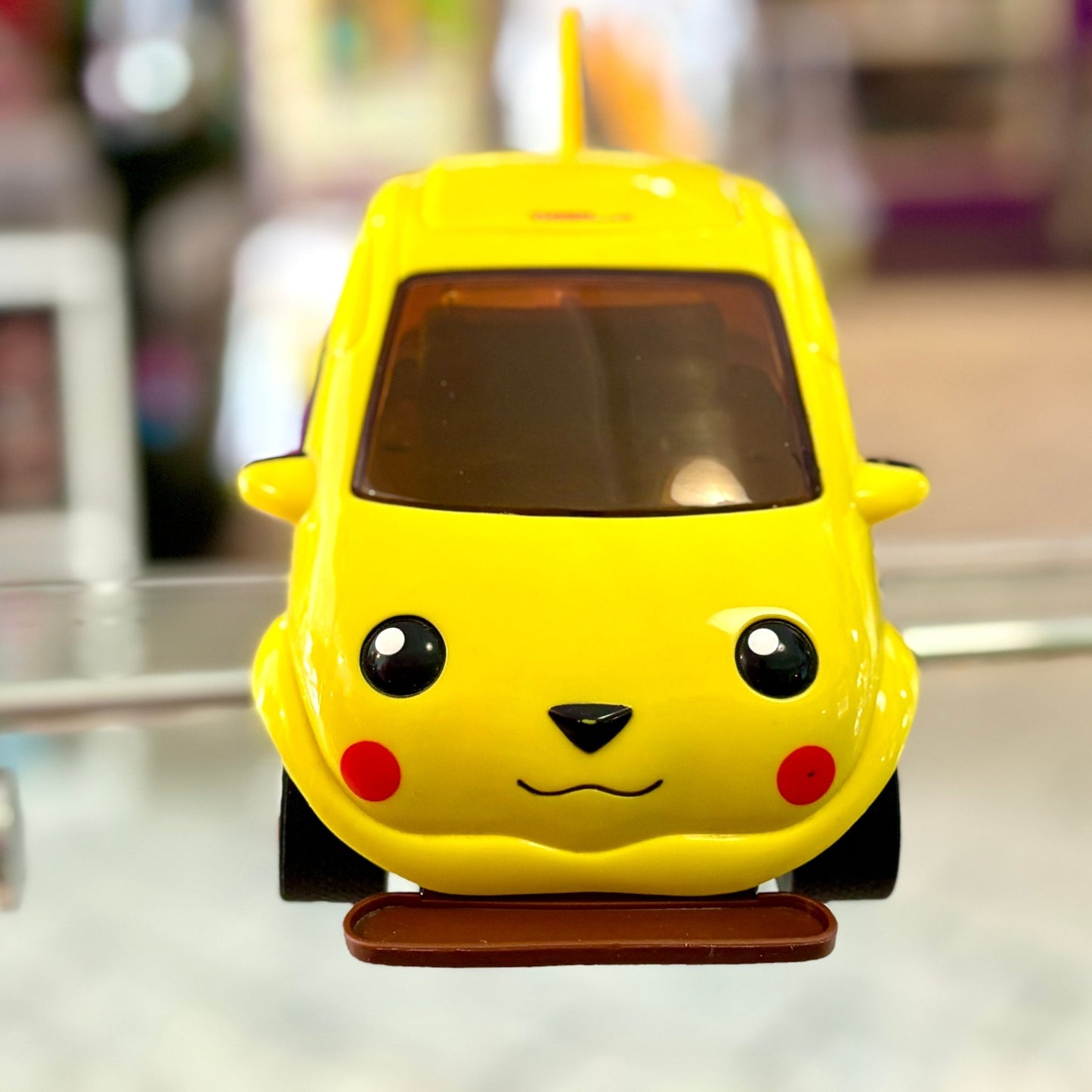 Pokémon: Remote Control Car Pikachu (2000) - PopCultGang