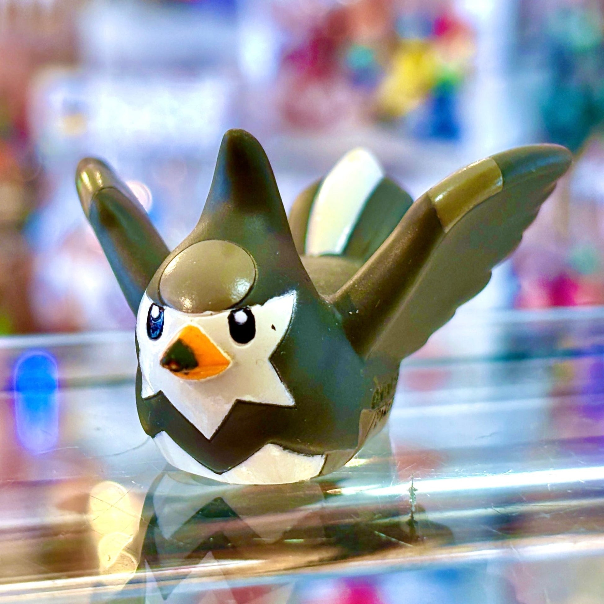 Pokemon: Staravia Finger Puppet Figure (Bandai, 2008) - PopCultGang